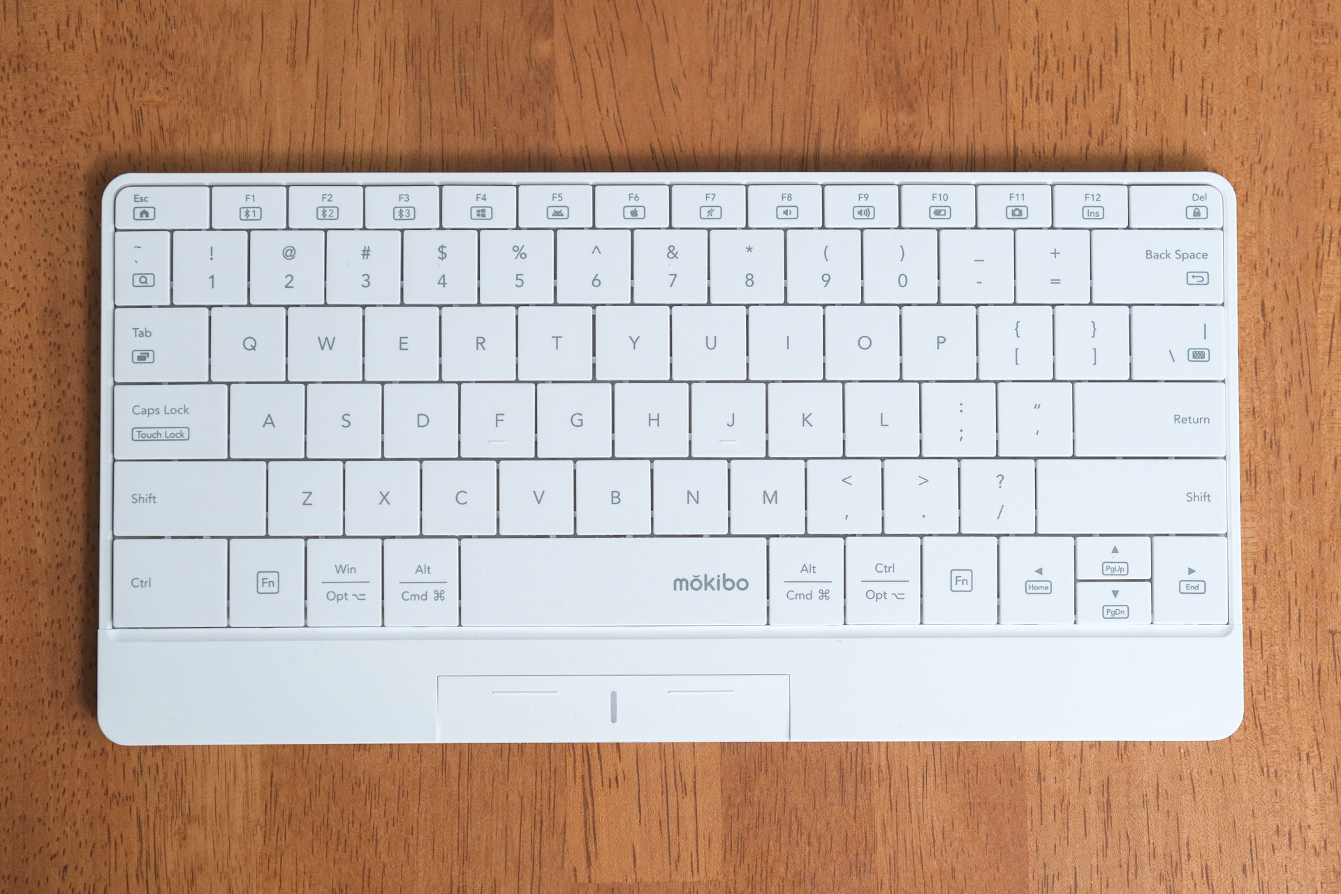 タブレットでの作業が捗る｡タップ&スワイプができる魔法のキーボード