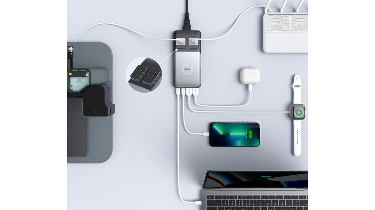 もう充電器いらないかも。これ1台でデスク周りがすっきりするAnkerの