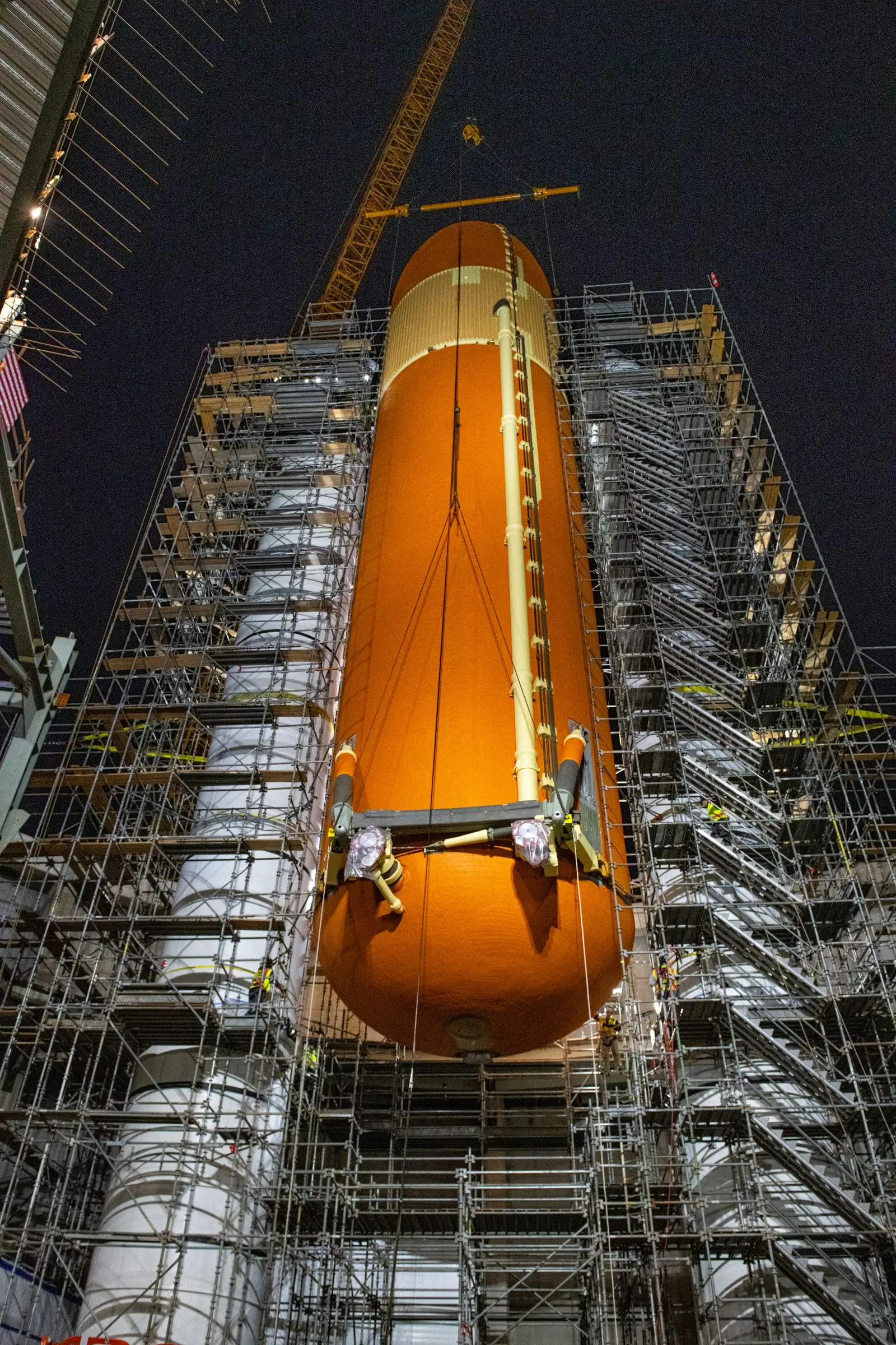 スペースシャトル・エンデバー、いよいよ｢打ち上げ態勢｣に