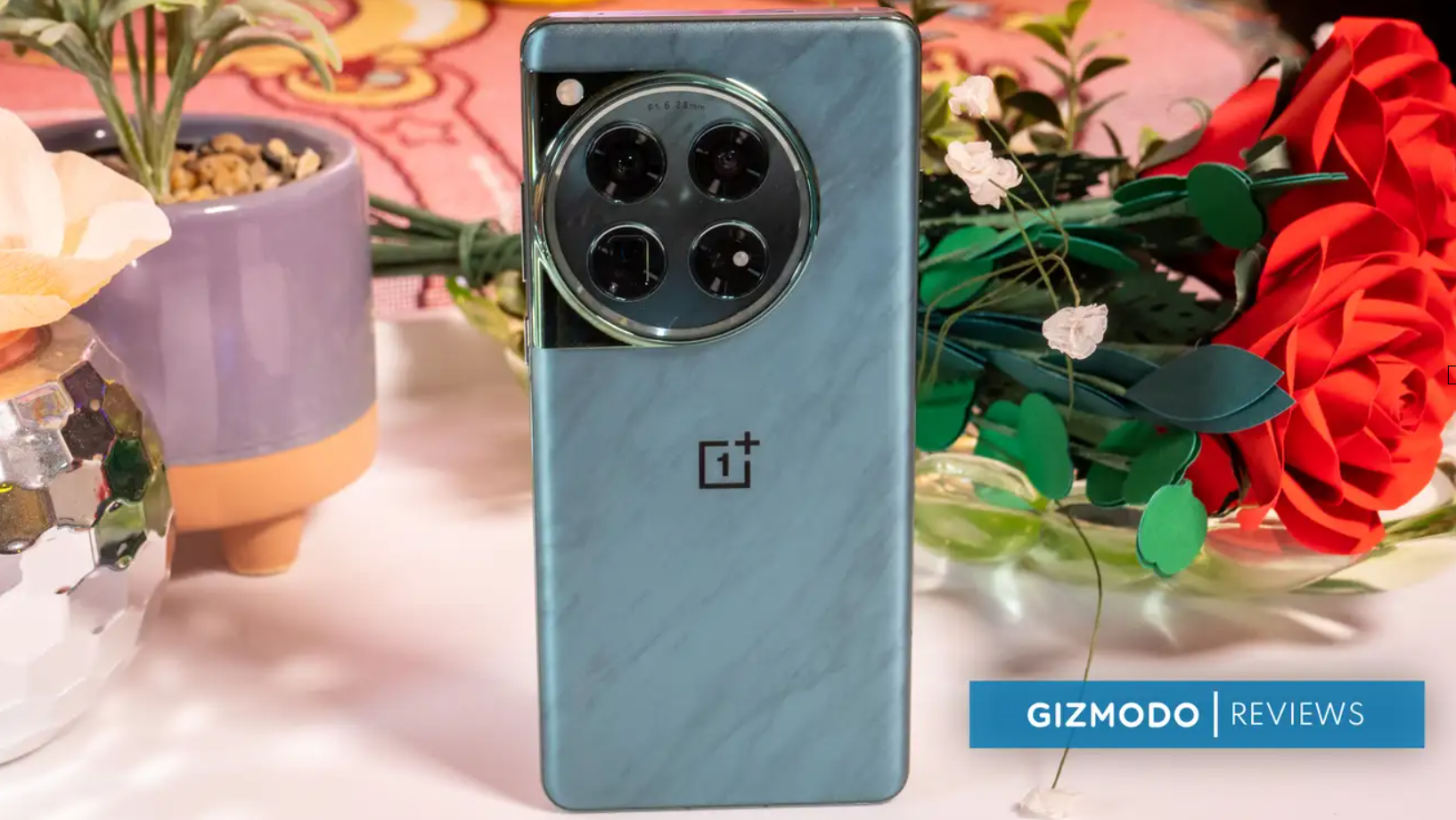 デザインもスペックも大満足。オススメの新作スマホOnePlus 12 