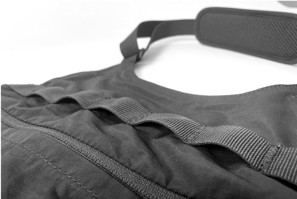 Hanging Storage Vest 別注machi-ya 今年の夏のアウトドアに大活躍の予感しかない。涼しく収納力を拡張する