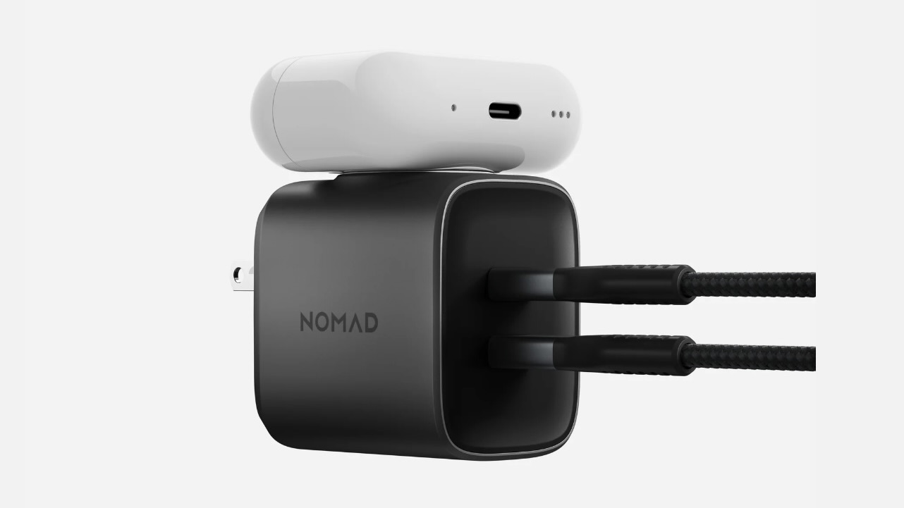Apple Watchもワイヤレス充電可。旅行にはこのアダプターだけでOK