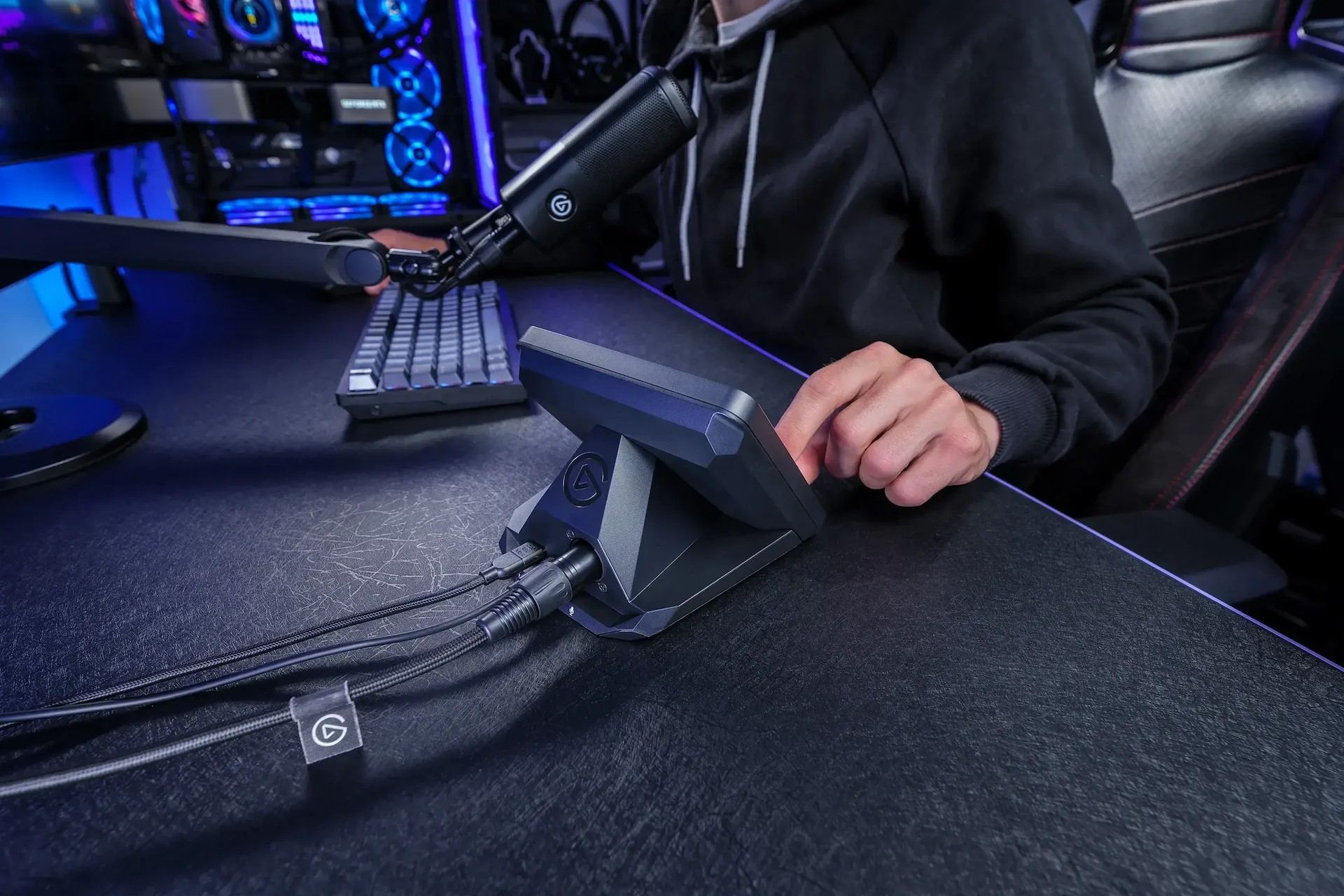 Stream Deck +使いのキミに。隙間に潜むオーディオインターフェース