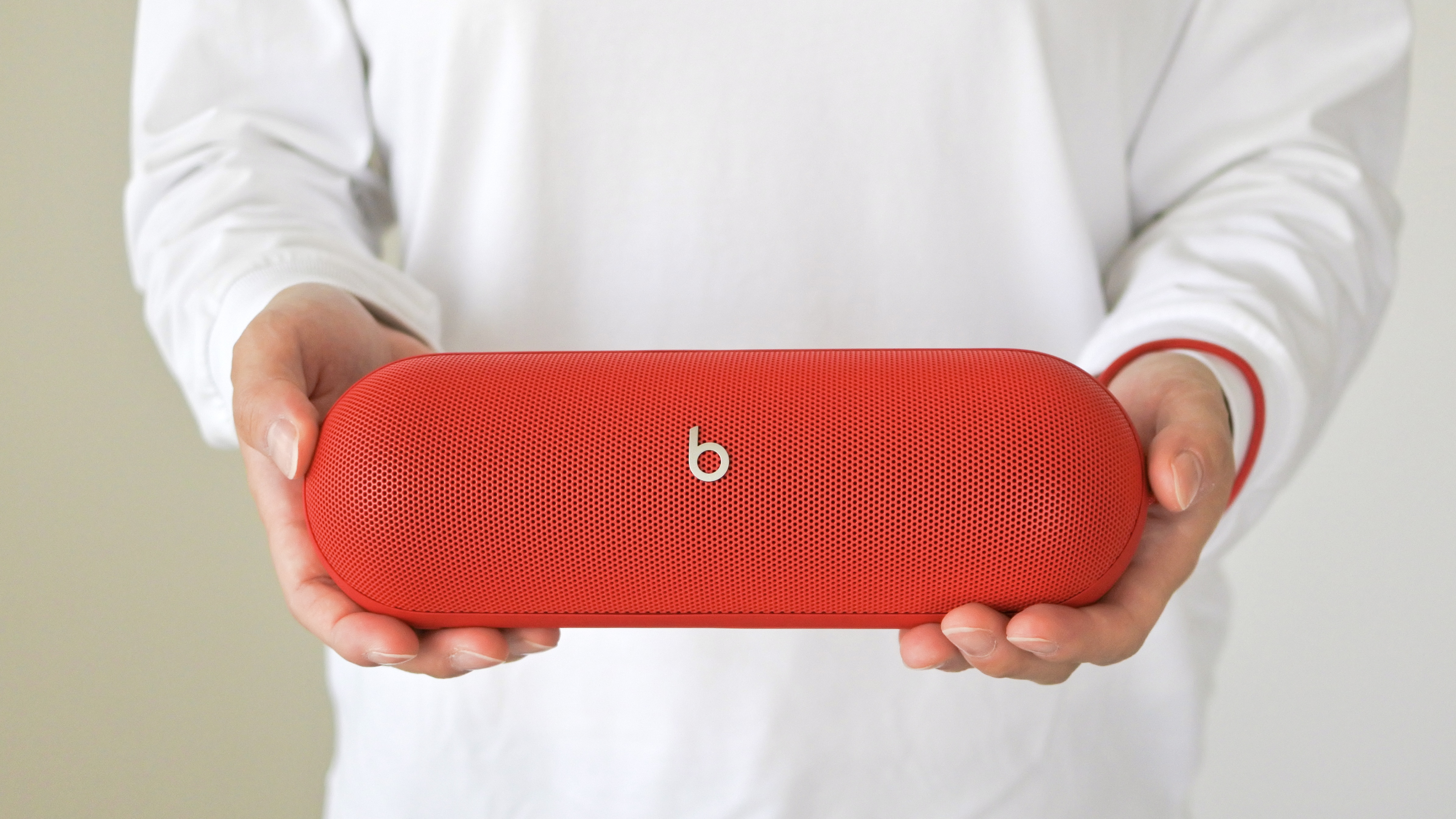 20240810-beats-pill-02.jpg