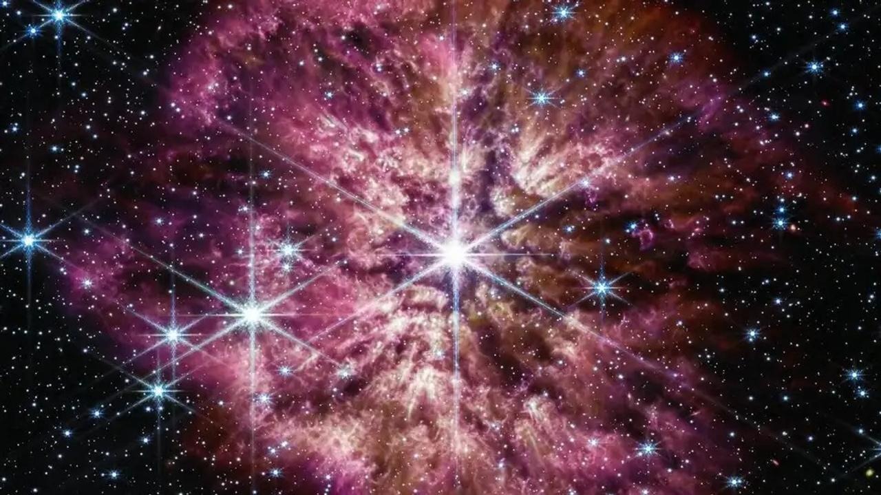 癒しの色パープル。宇宙にただよう幻想的な「むらさき」集めました