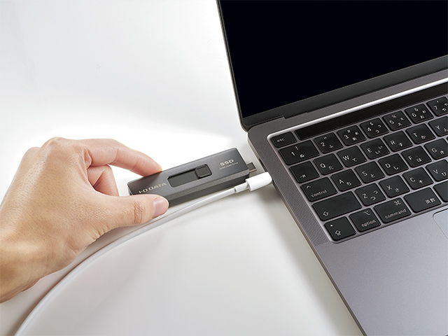アイ・オー・データのスティックSSDはUSB-A/USB-Cに対応。iPhone 15に