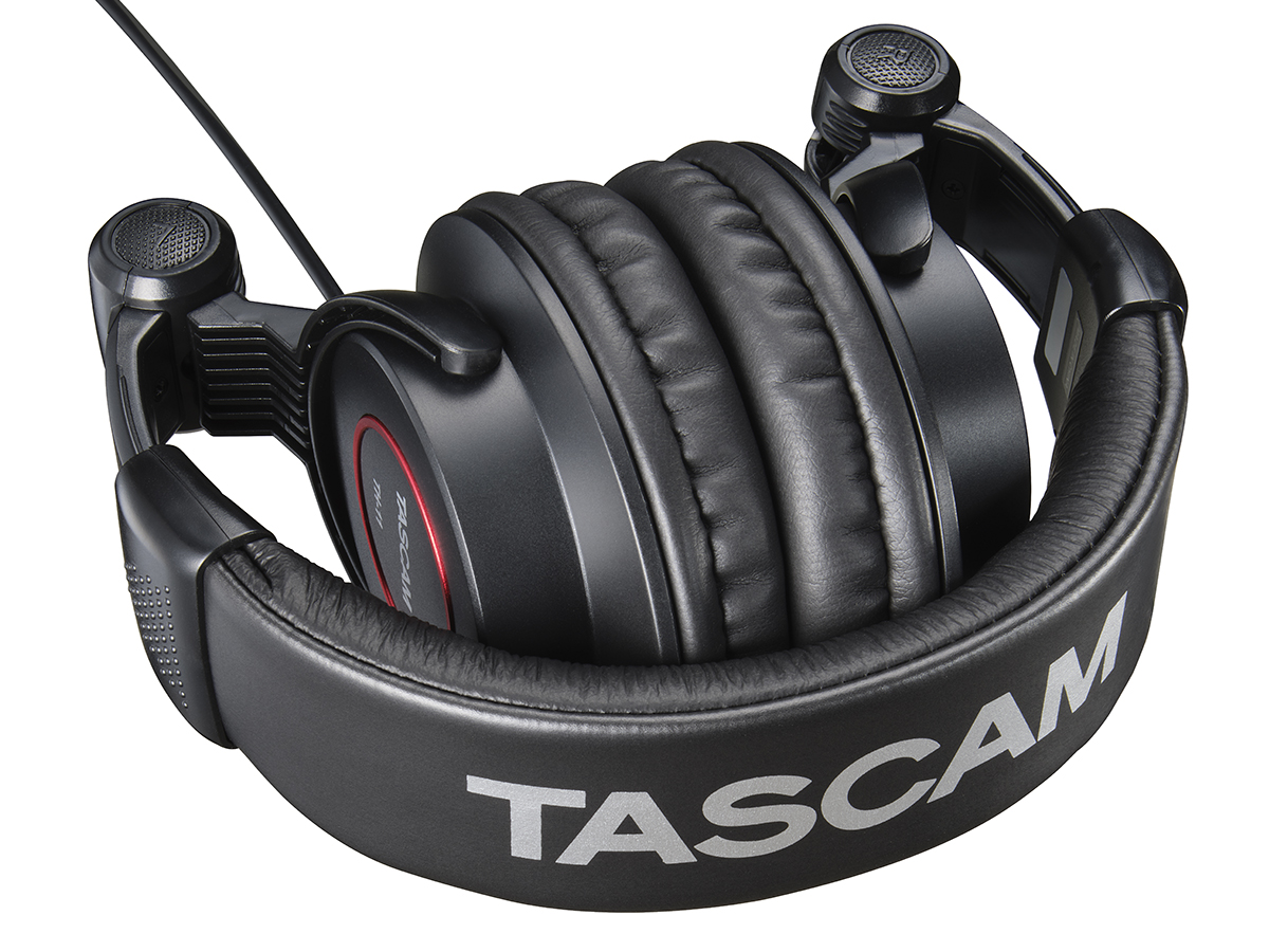 th-11_w_headband.jpg