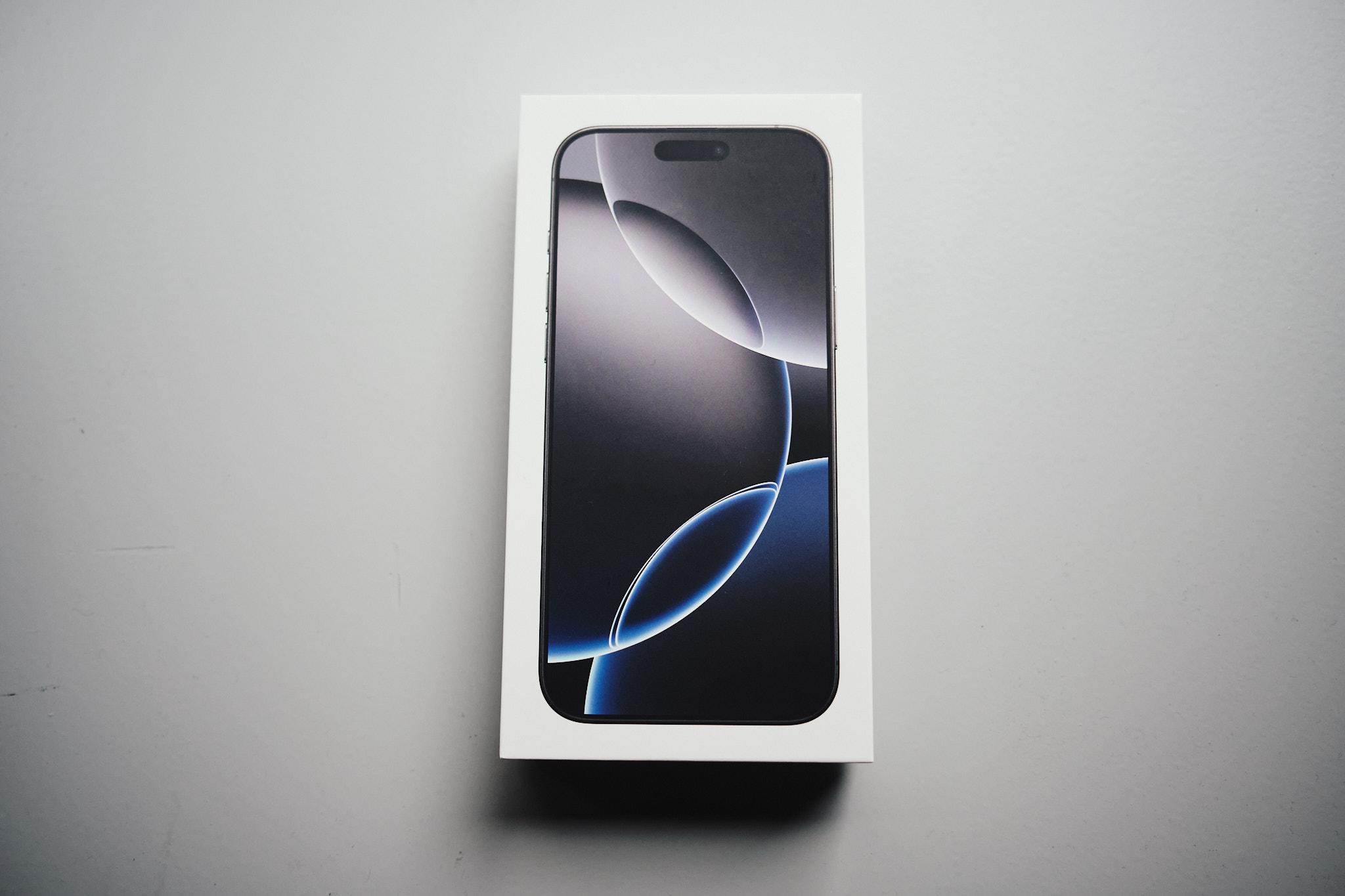 開封】iPhone 16 Pro Maxアンボックス。何も入ってませんけど