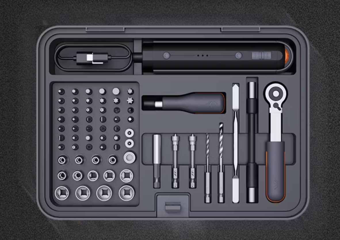 重箱スタイルで収納もスッキリ。デザインもシックな工具セット