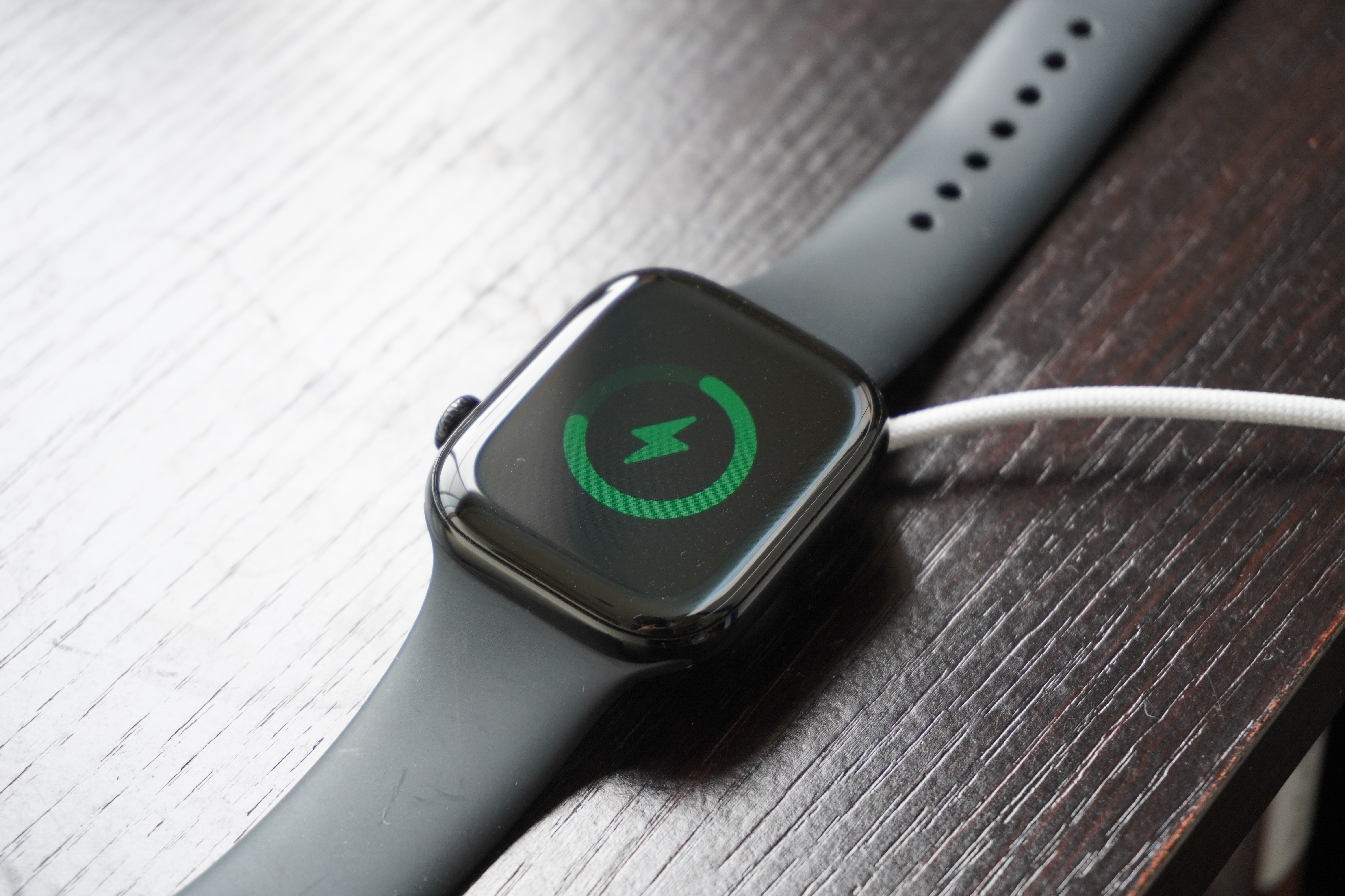 Apple Watch Series 10、薄くて大画面なのも良いけど僕は「この新機能 