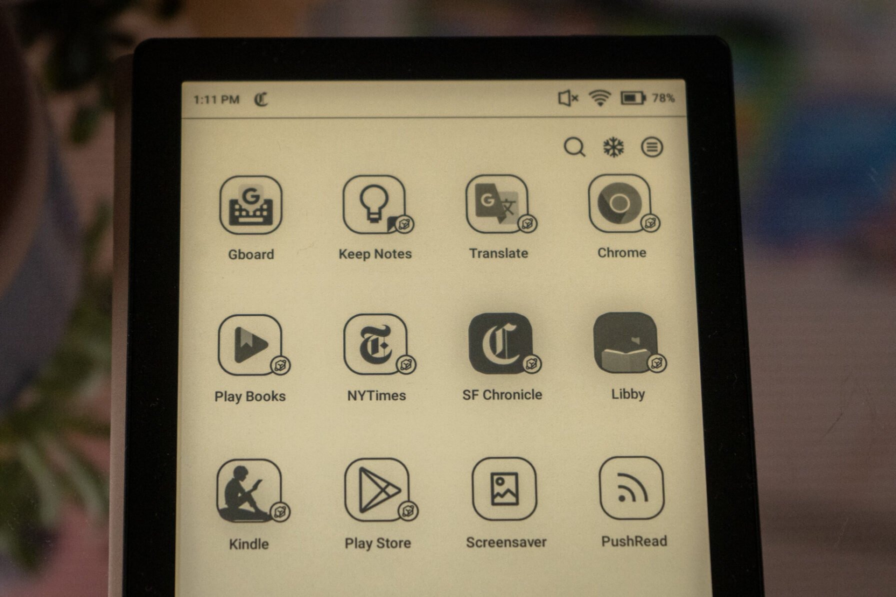 どんな電子書籍も読める「Onyx Boox Go6」はゆっくりできる人向け