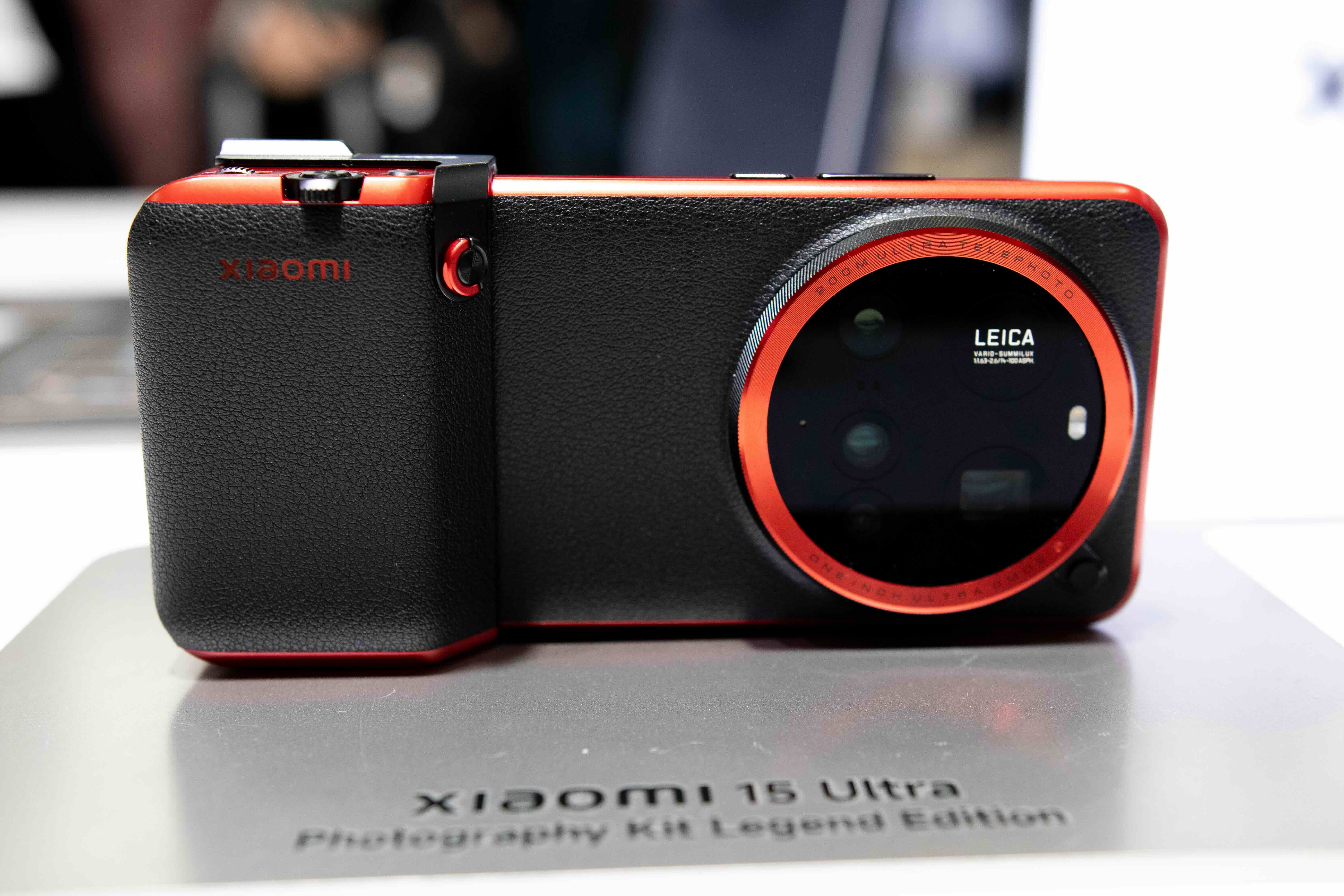 ほとんどカメラなスマホ「Xiaomi 15 Ultra」の実機を見てきた