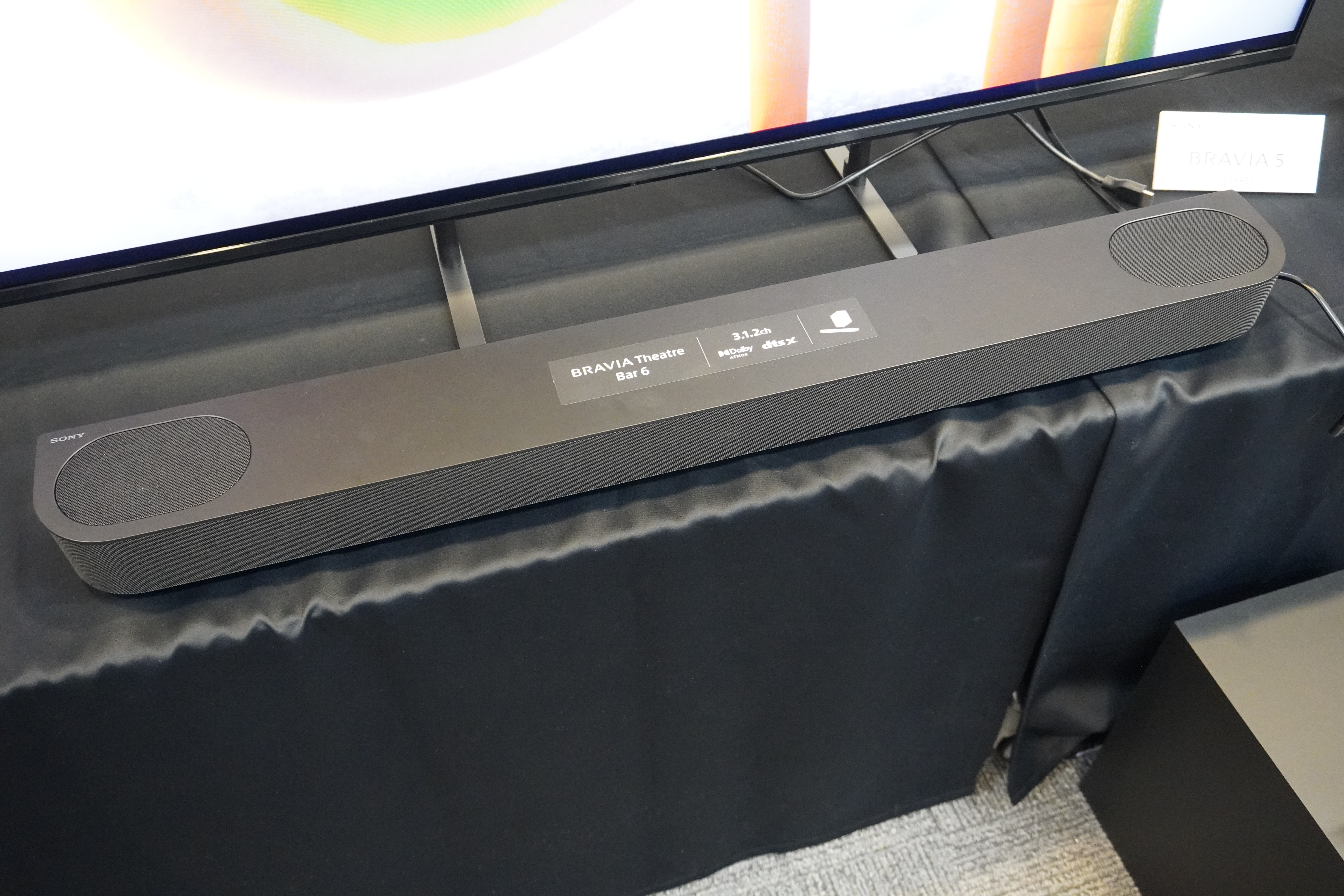 ソニーのサウンドバーが想像以上。テレビだけでは経験できない「ズシッ