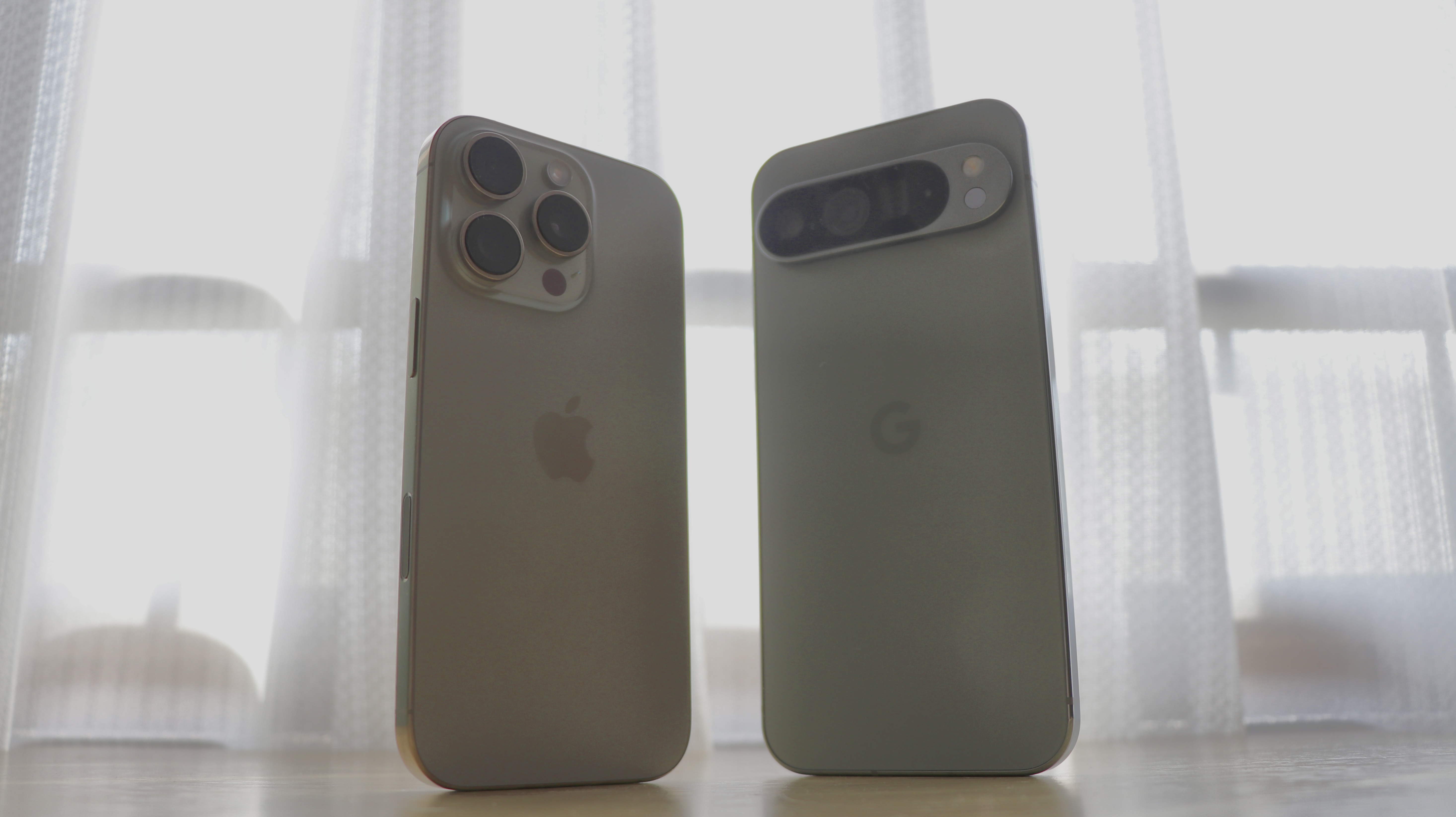 スマホ　3つ　iPhone Pixel iPhoneとPixel、2台持ちはアリ？ 3ヶ月使ったら、正解が見えました