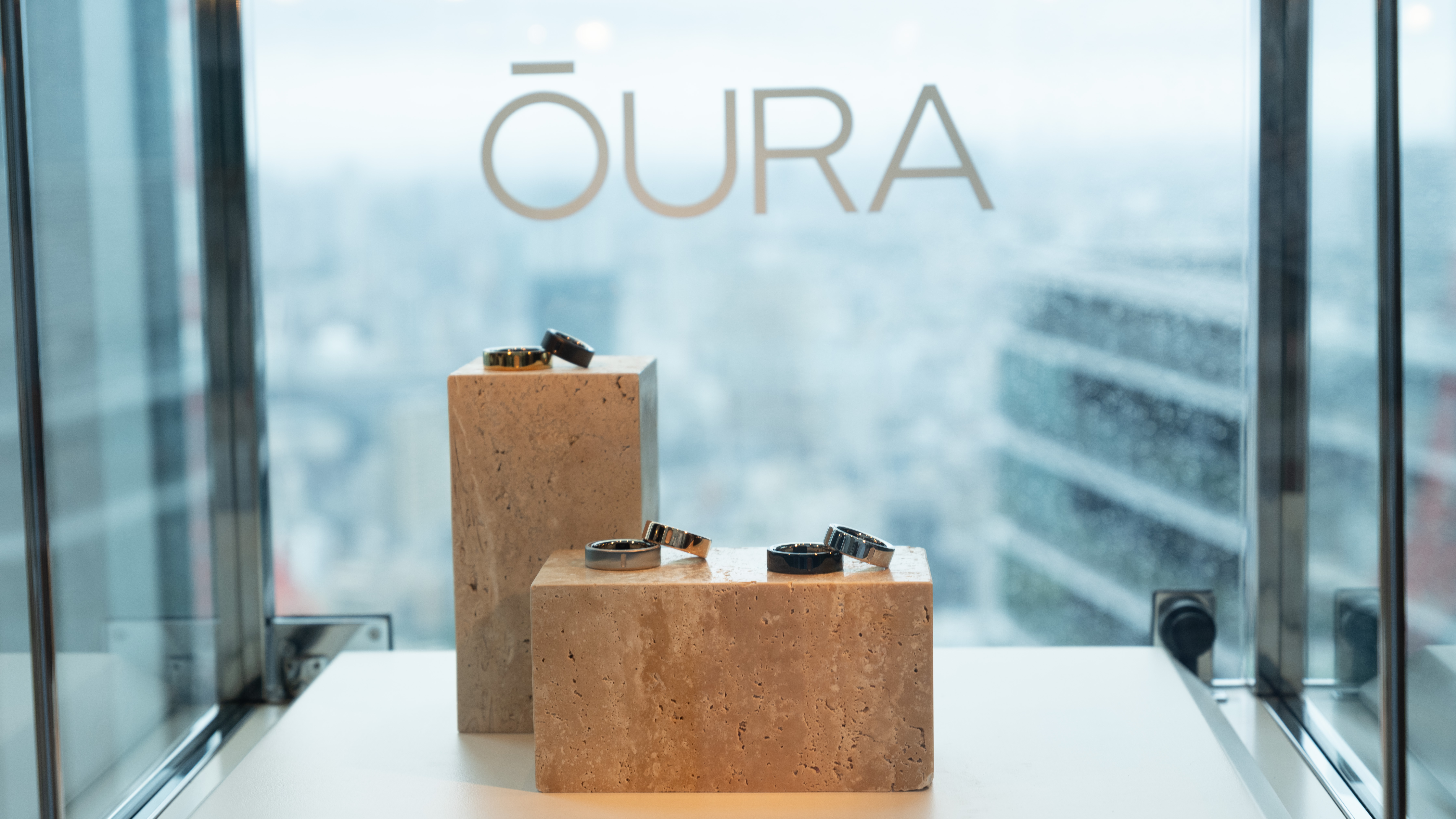 スマートリング「Oura Ring 4」が日本で正式発売開始。今日から家電 