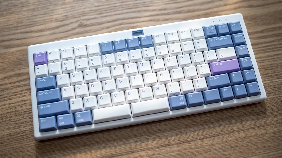 薄型×静電容量無接点式。「NIZ L84」は静音性と軽快さが両立した上質