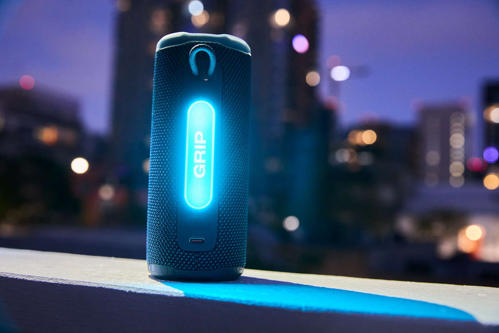 アウトドアで使える音の良いBluetoothスピーカーを探していたら理想の