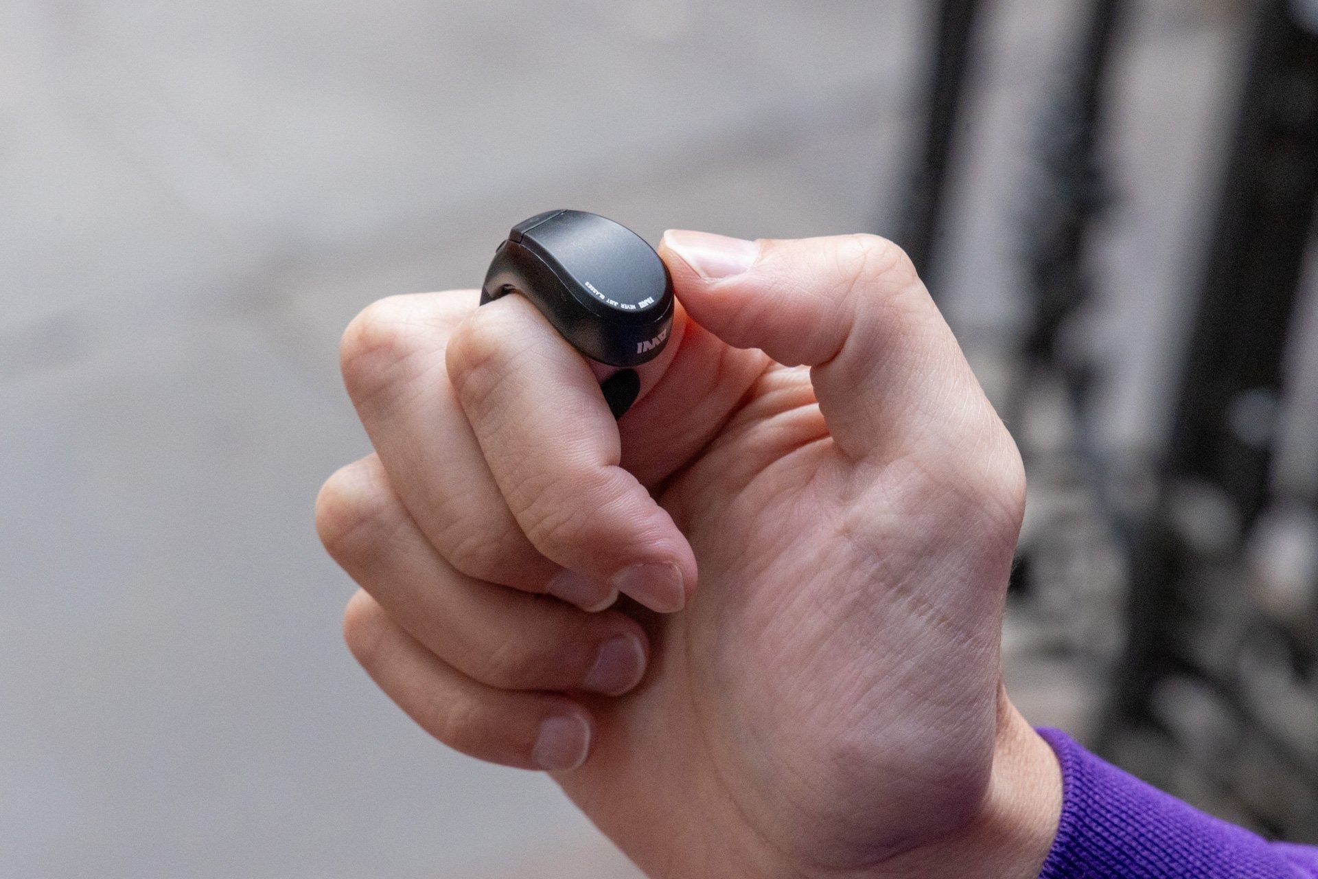 努力してまで使うスマートグラスは無意味。Inmo Air 3が示した現実 