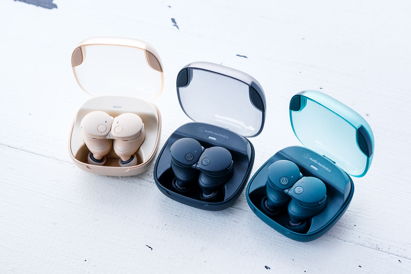 ケースなしで使えるイヤホン」登場から1年。ぼくらのイヤホン生活は