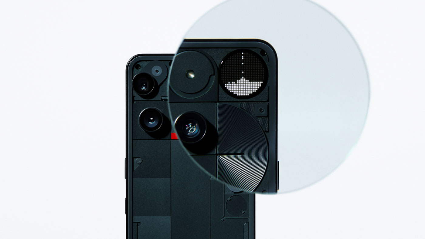 Nothingの「Phone (3)」が「スマホみんなそっくり問題」に終止符を打つ 