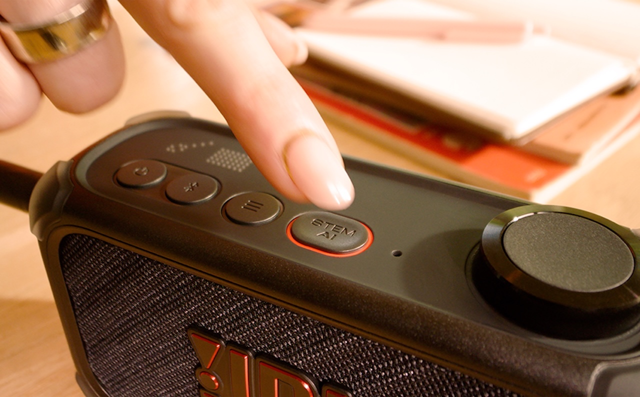 260202_jbl_bandbox_01.jpeg