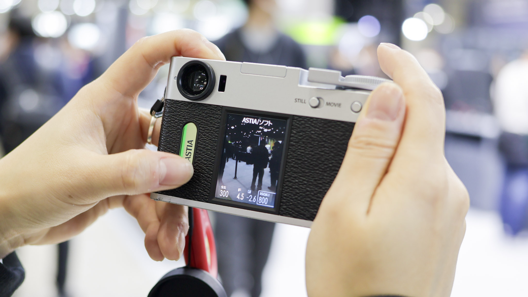 FUJIFILM「X half」を15分間レンタル。縦フレームにときめいた #CP+