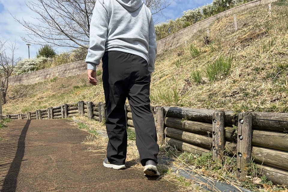 試しに30分ウォーキングしてみた。防水パンツなのに内側がサラサラ