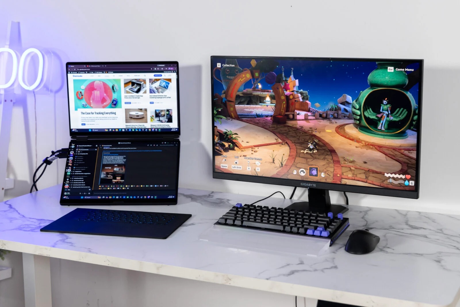 ASUSの新作2画面PCをレビュー。重いしかさばる。でも戻れない沼 