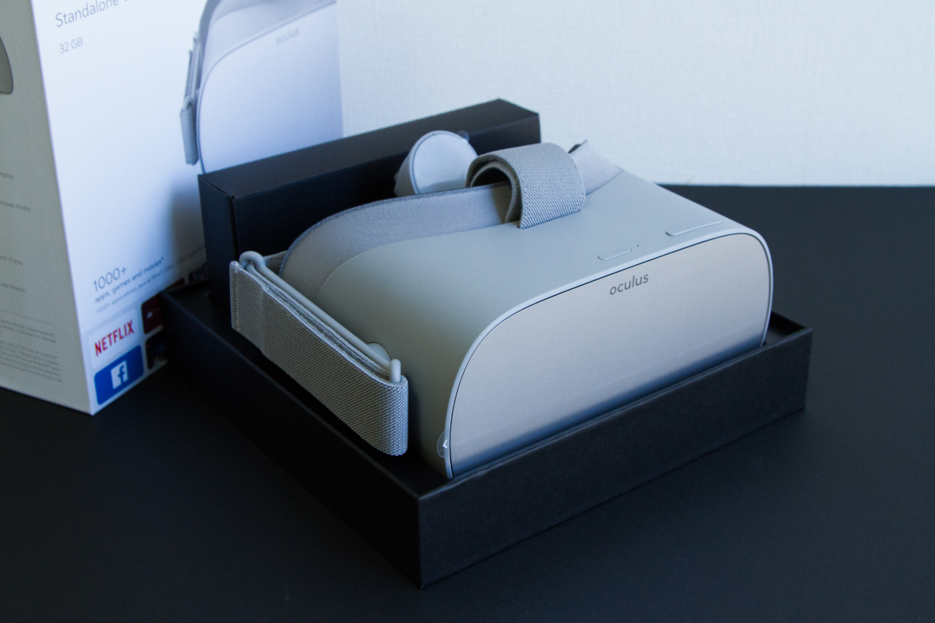 Oculus Go アンボックス：スタンドアローン型VRはここから始まる