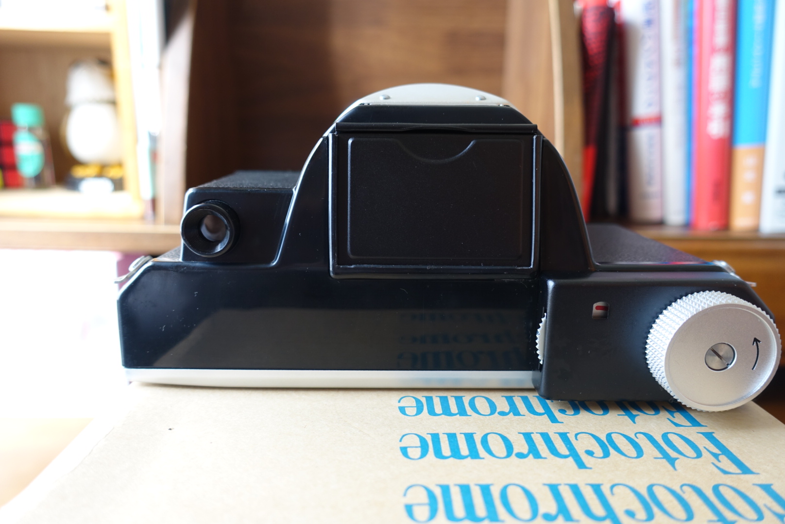 FOTOCHROME COLOR CAMERA フォトクローム カメラ Fotochrome」ってカメラ知ってる？ 我が家の倉庫から日本に500台しか