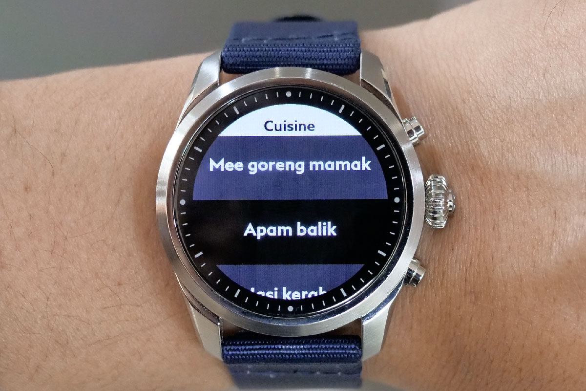 腕時計のグレード競争に参加できるスマウォ：Montblanc Summit 2