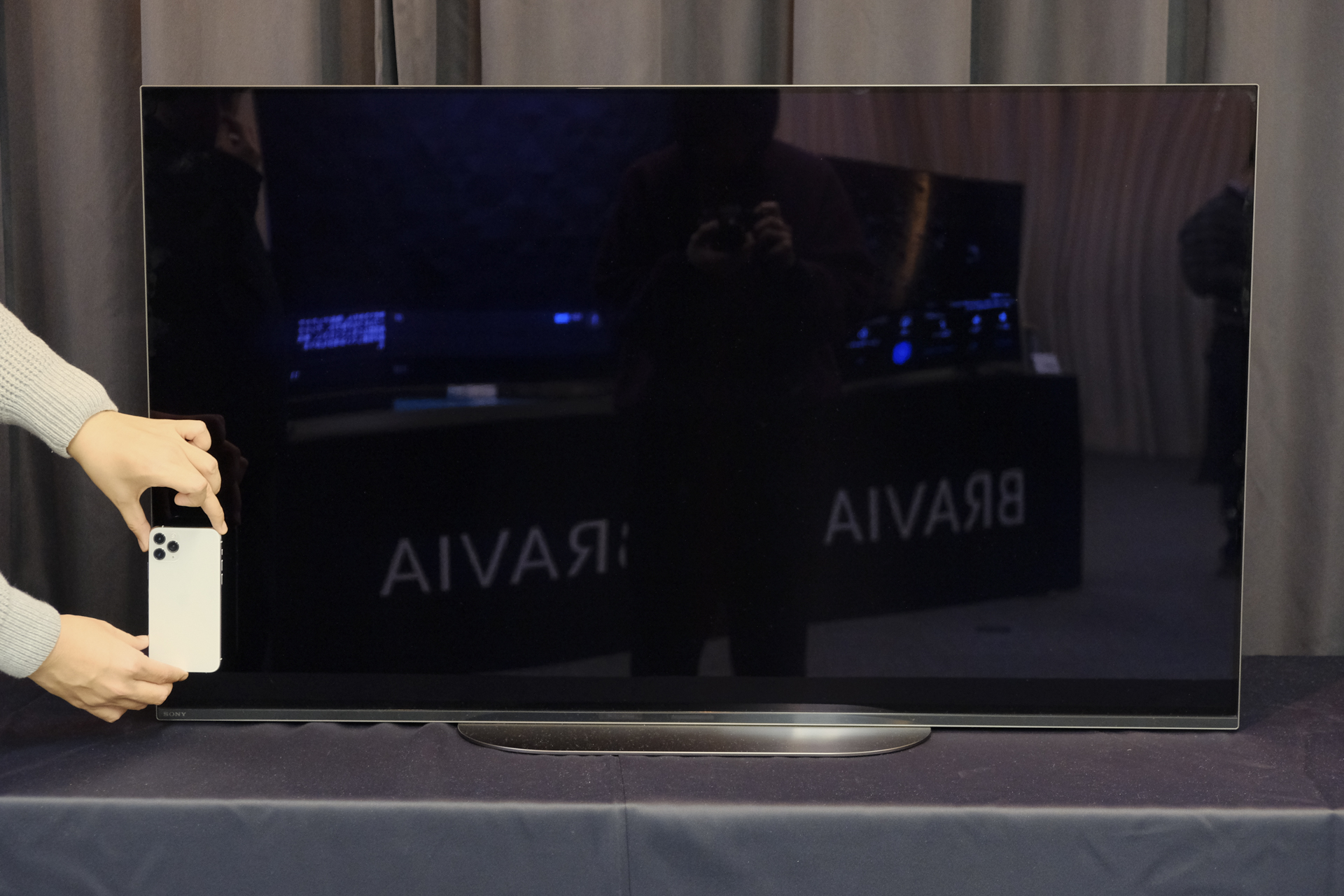 ベッドルームに置ける有機ELテレビって良くない？ ソニーから48インチ