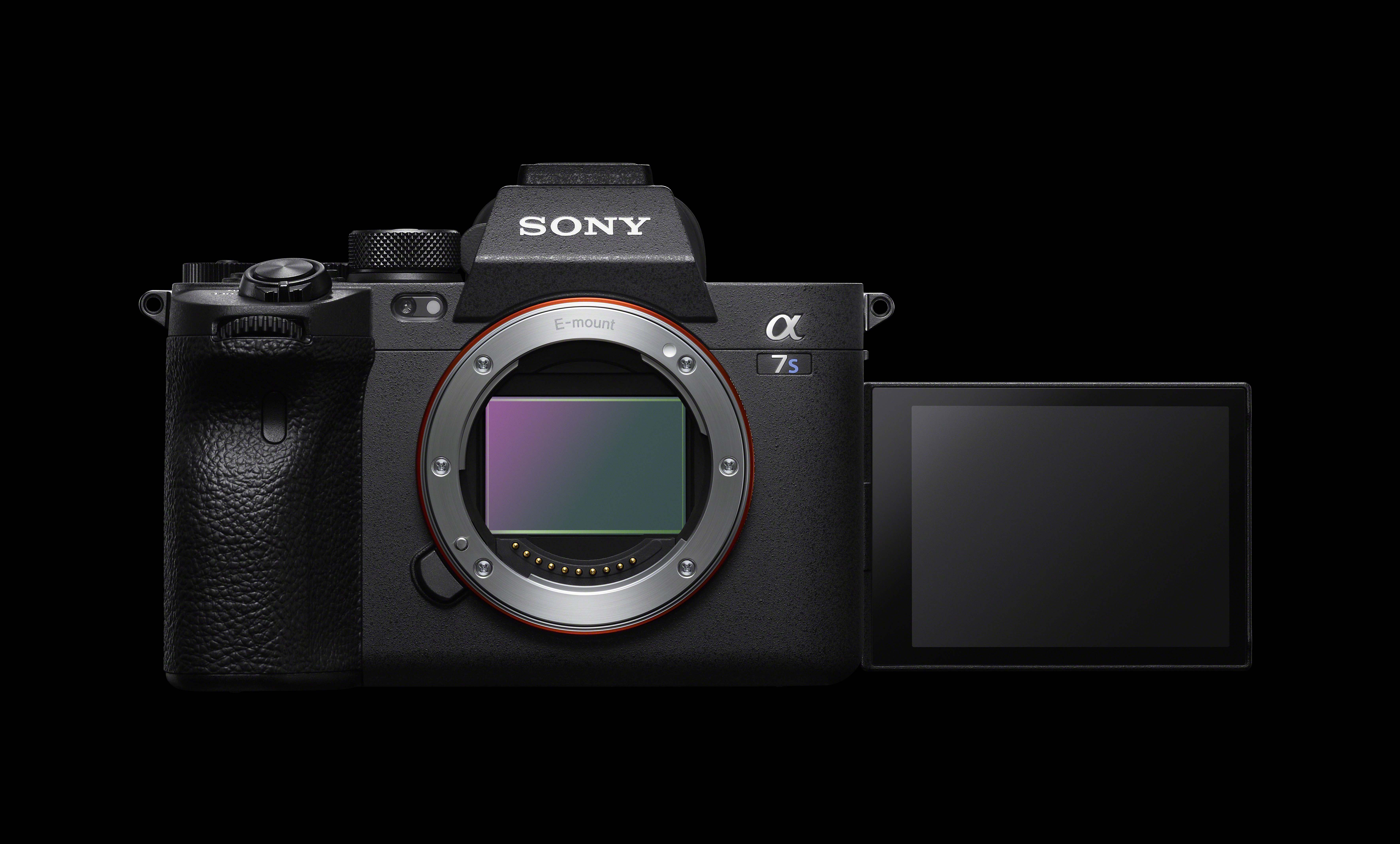 ソニー「α7S III」が遂にデビュー。初のバリアングルが意味するのは 