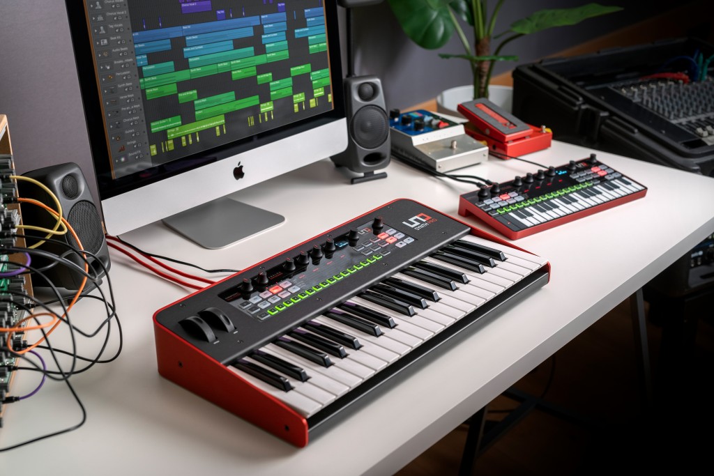 Agape／UNO Synth Pro（アナログシンセサイザー） 本格さと使いやすさをダブル提案。IK Multimediaからアナログシンセ