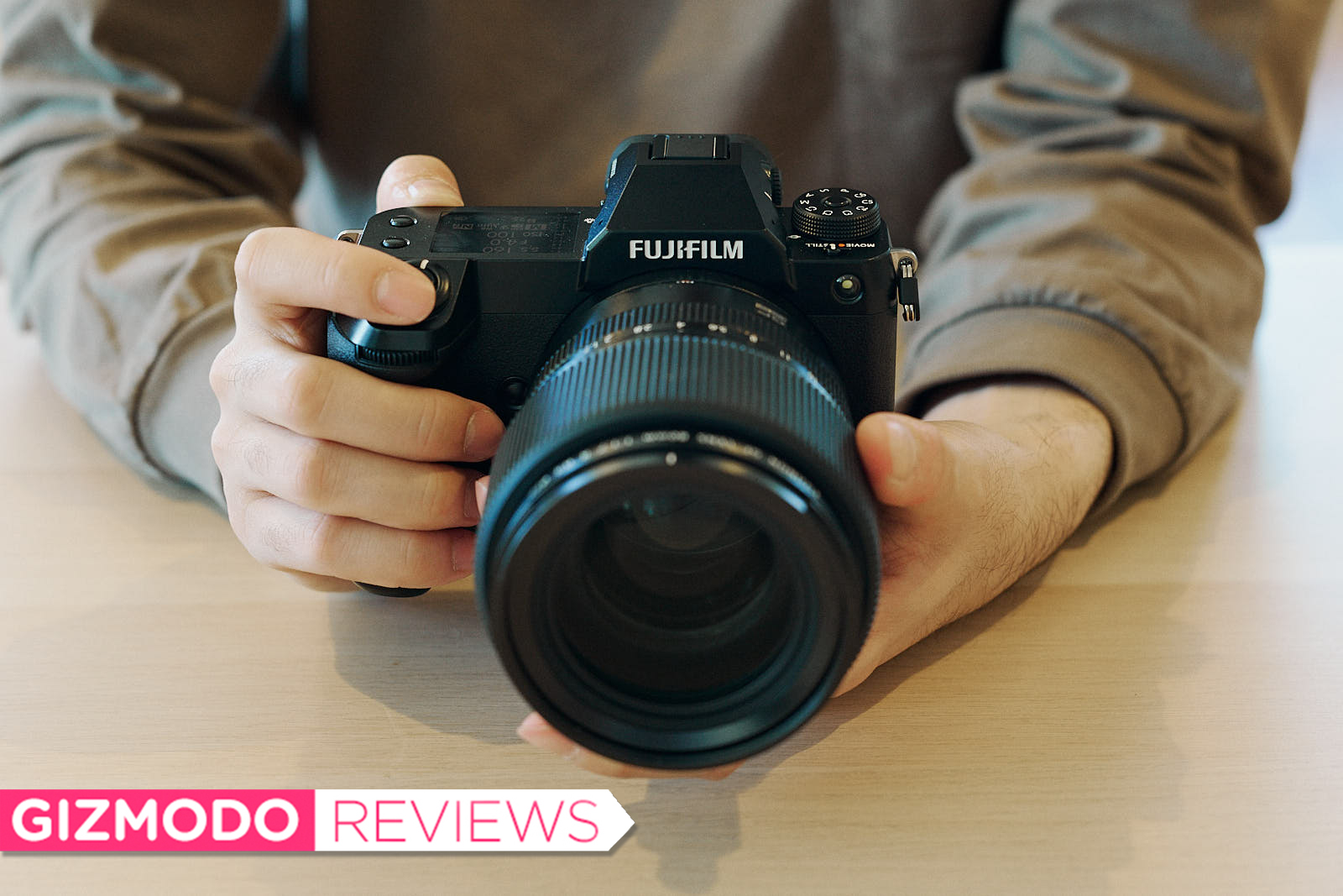 ぼくらが次に買うべきは中判デジタルカメラ？「GFX100S」を手に考えて
