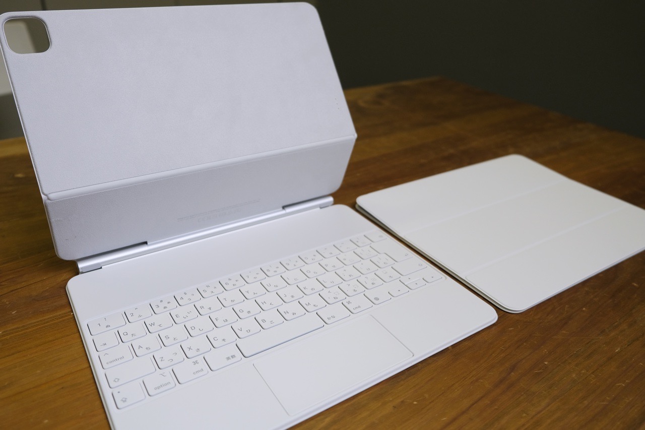 210512whitecover_01.JPG
