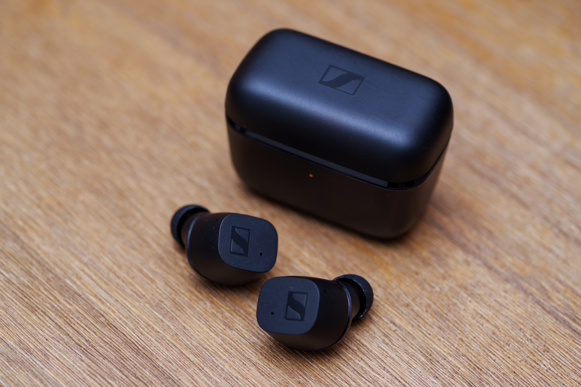 音質も価格もあきらめない！ ゼンハイザー「CX True Wireless」が