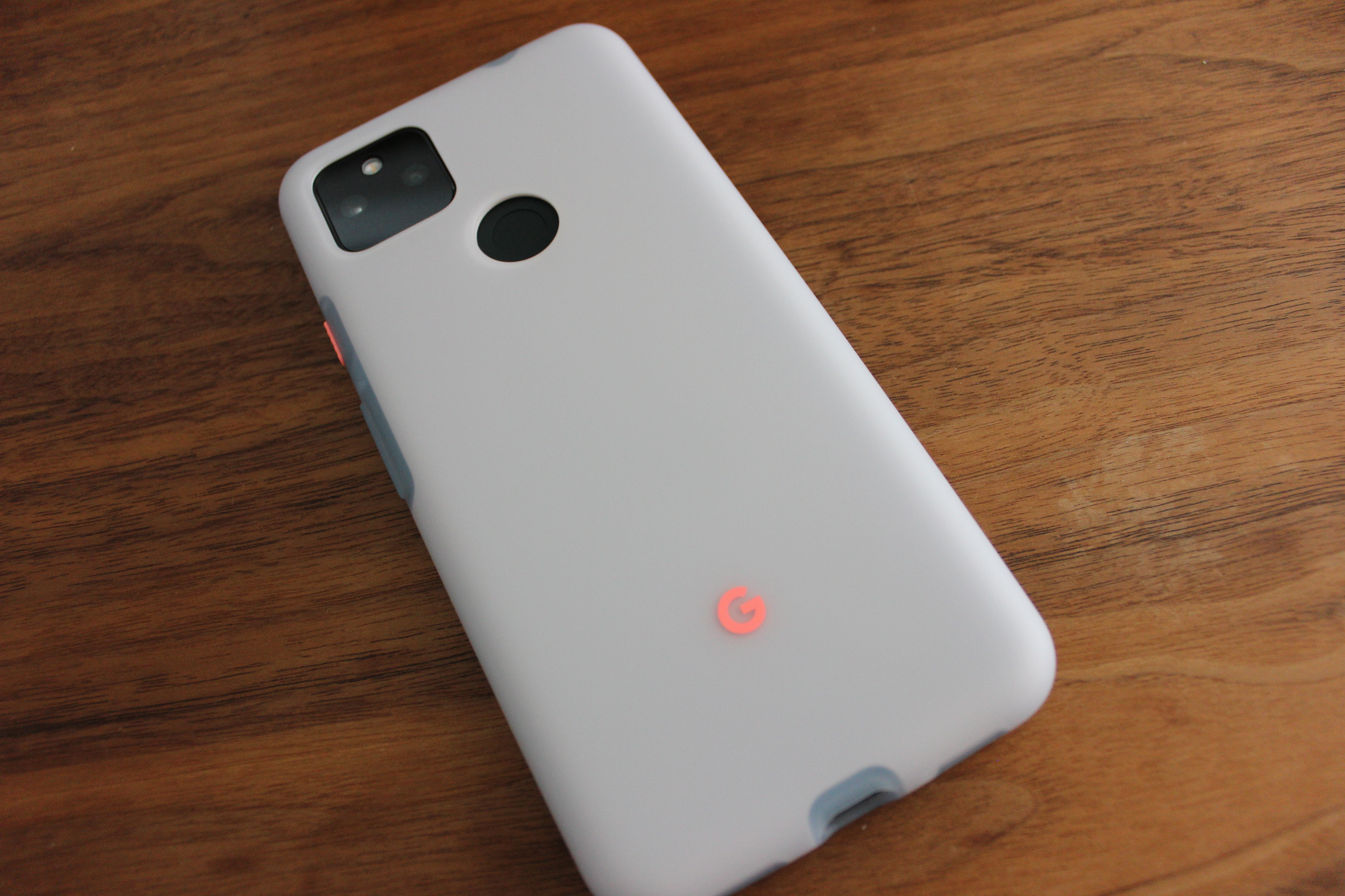 Google Pixel 5a、発売日から1週間使ってみたけど、やっぱコスパ最高だ