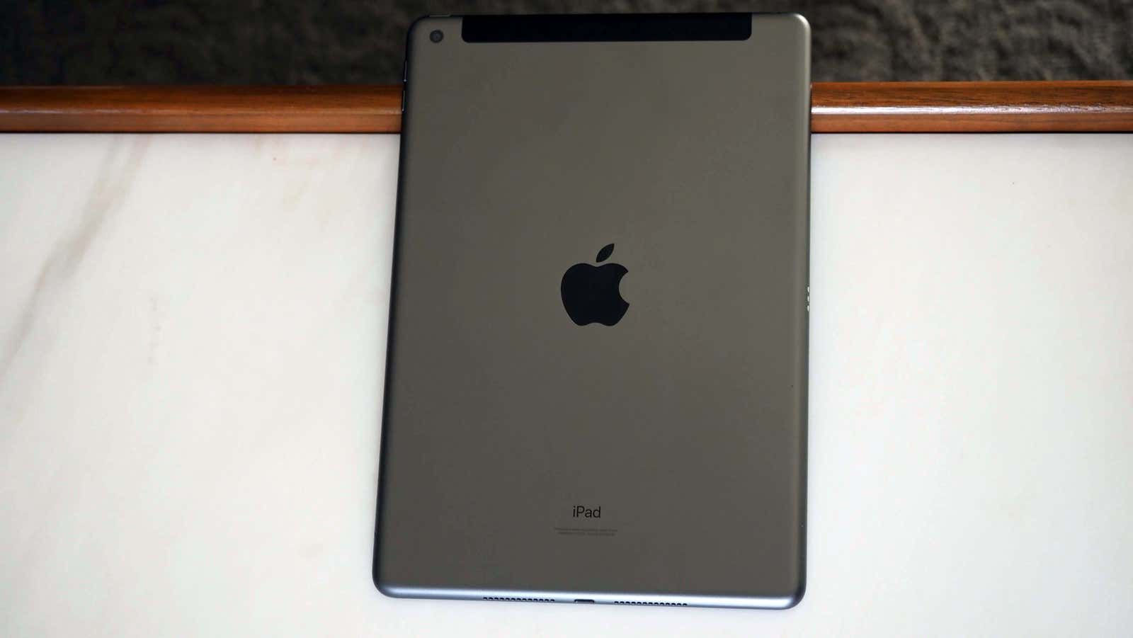 一番安いけど一番頼れる：第9世代iPadレビュー | ギズモード・ジャパン