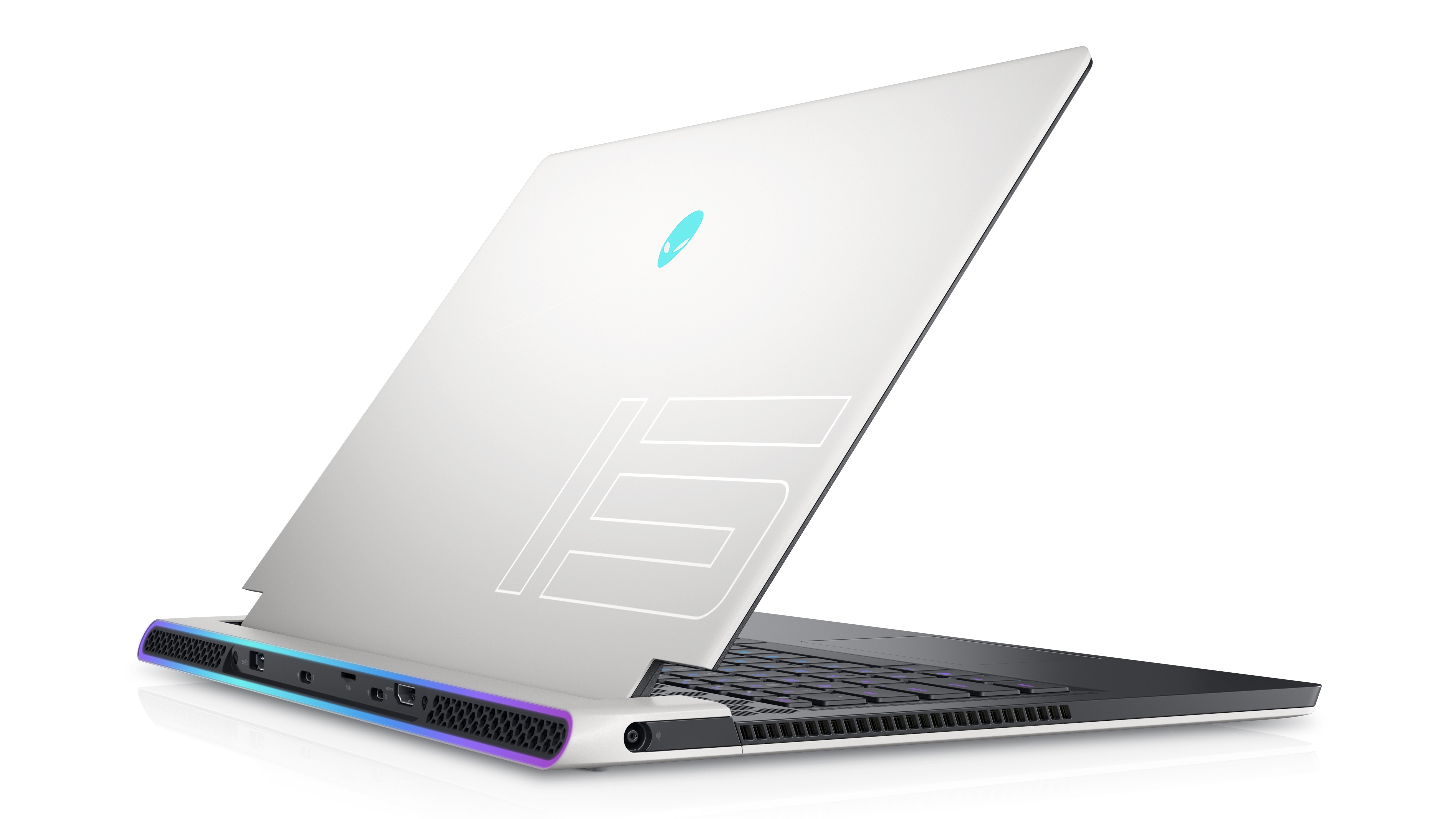 RTX 3060 Laptop搭載ハイスペックゲーミングPC「Alienware x15 R2