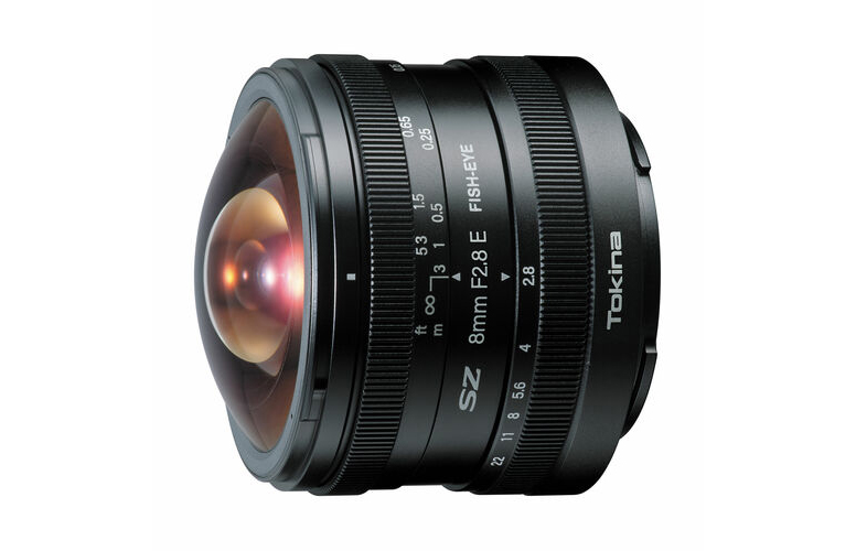 トキナーの新世代魚眼「SZ 8mm F2.8 FISH-EYE MF」、サイズも価格も
