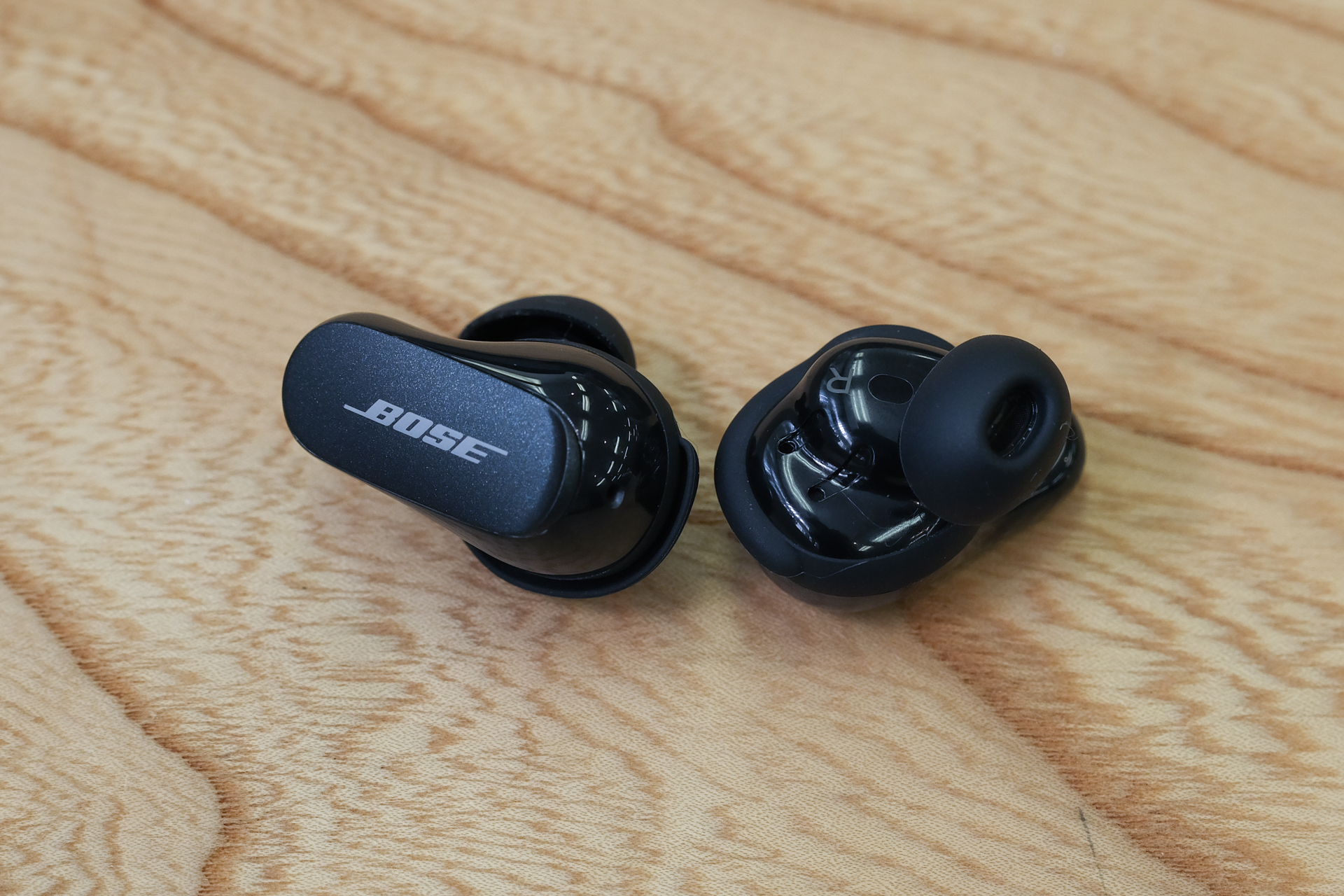 目の前から人が消える。「Bose QuietComfort Earbuds II」は、いま最も