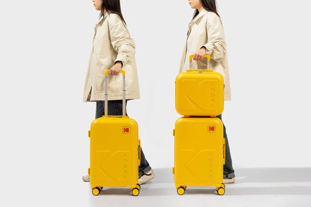 【新品】 Kodak スーツケース　20インチ こだ”わり抜いたコダックモチーフのスーツケース | ギズモード・ジャパン