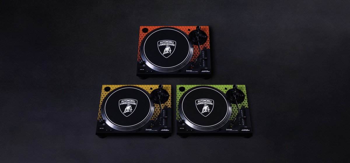 ランボルギーニコラボのターンテーブルはV12エンジン音のレコード付き