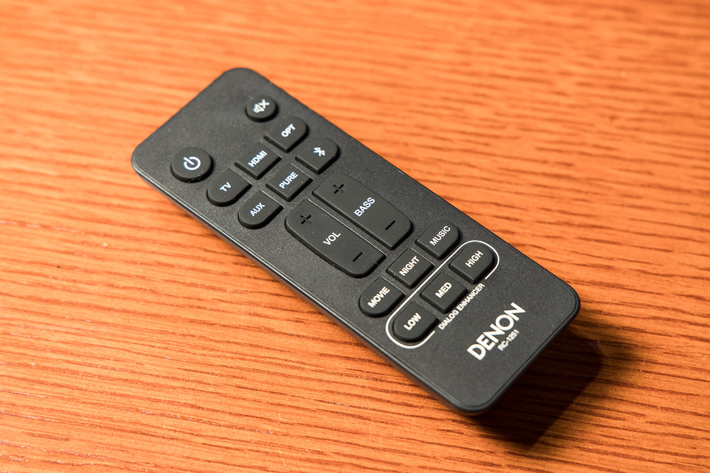 Denon伝家の宝刀、こだわりの原音再生で映画も音楽もランクアップ