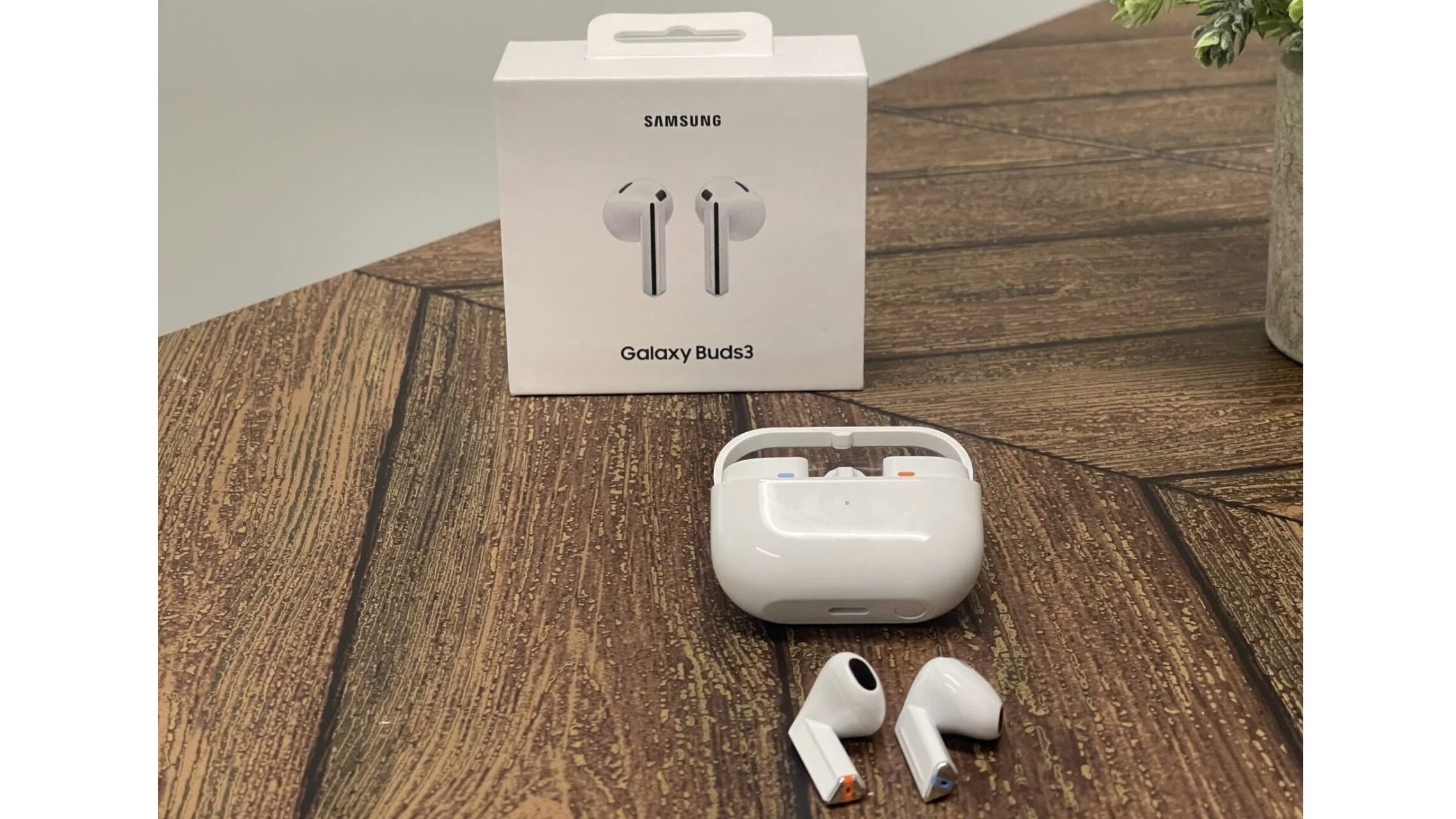 240731_galaxybuds3rev1.jpeg