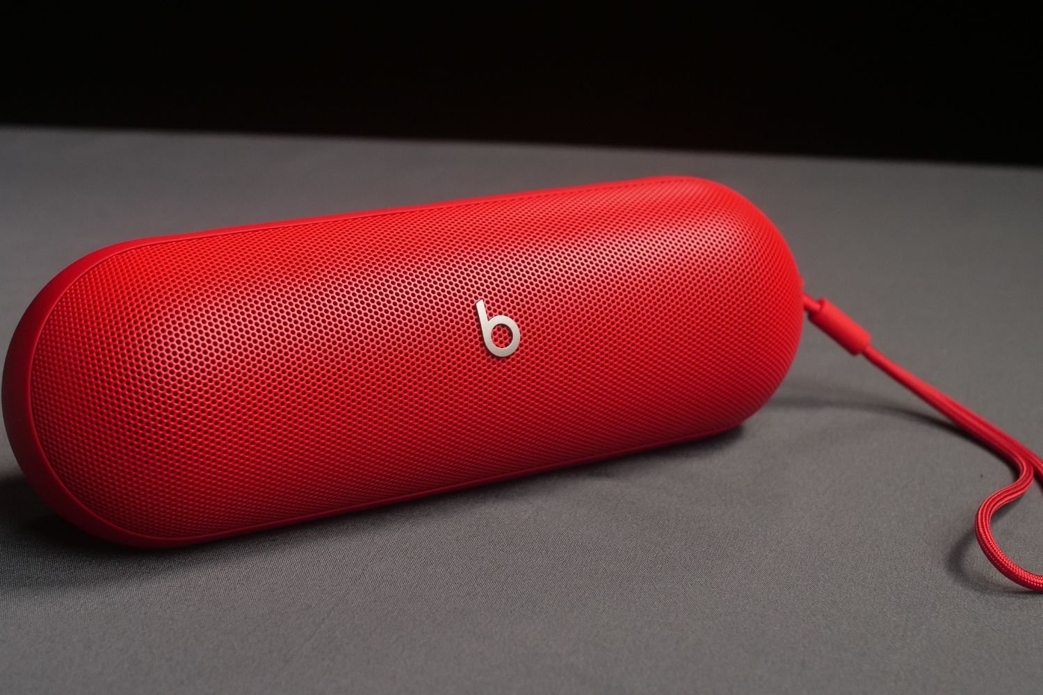 Appleレベルのデザインと音をお安く楽しめるワイヤレススピーカー