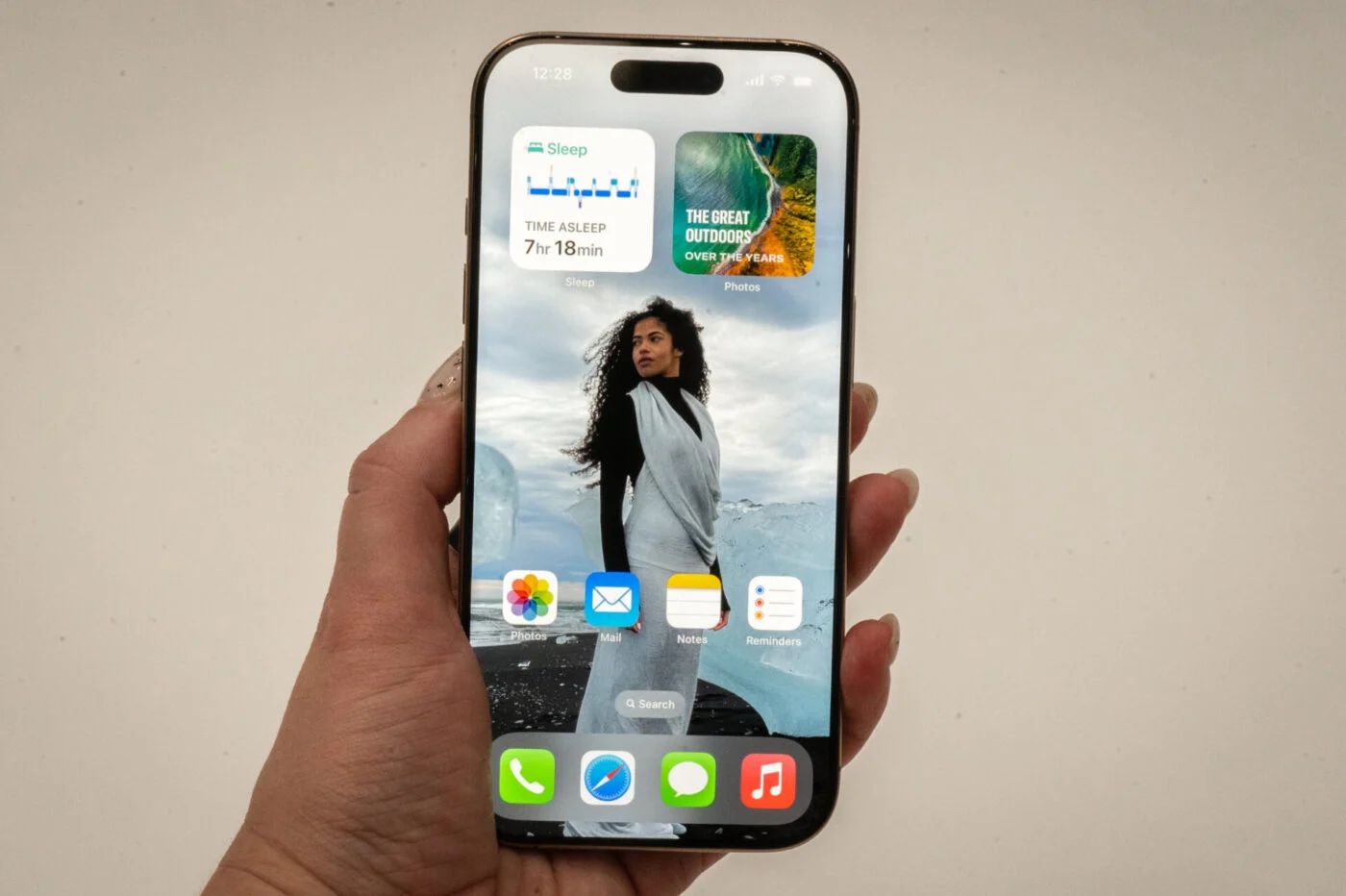 IS18小●○おページ○● iPhoneをかつてないほどパーソナルで有能にするiOS 18、本日提供開始 犬雑貨・オーナーズグッズ
