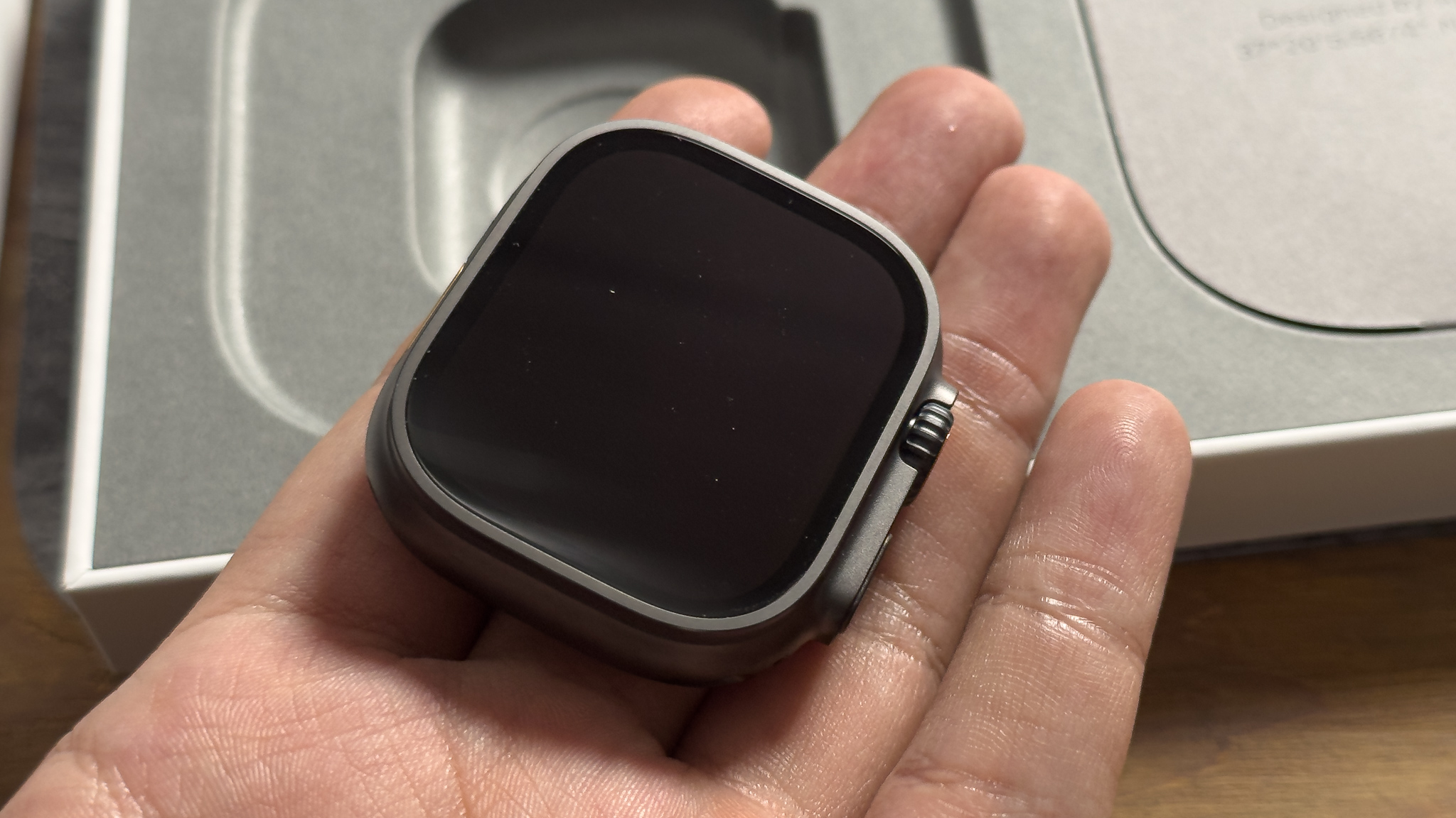 黒いApple Watch Ultra」を買ってみた。オンリーワンで使いやすい 