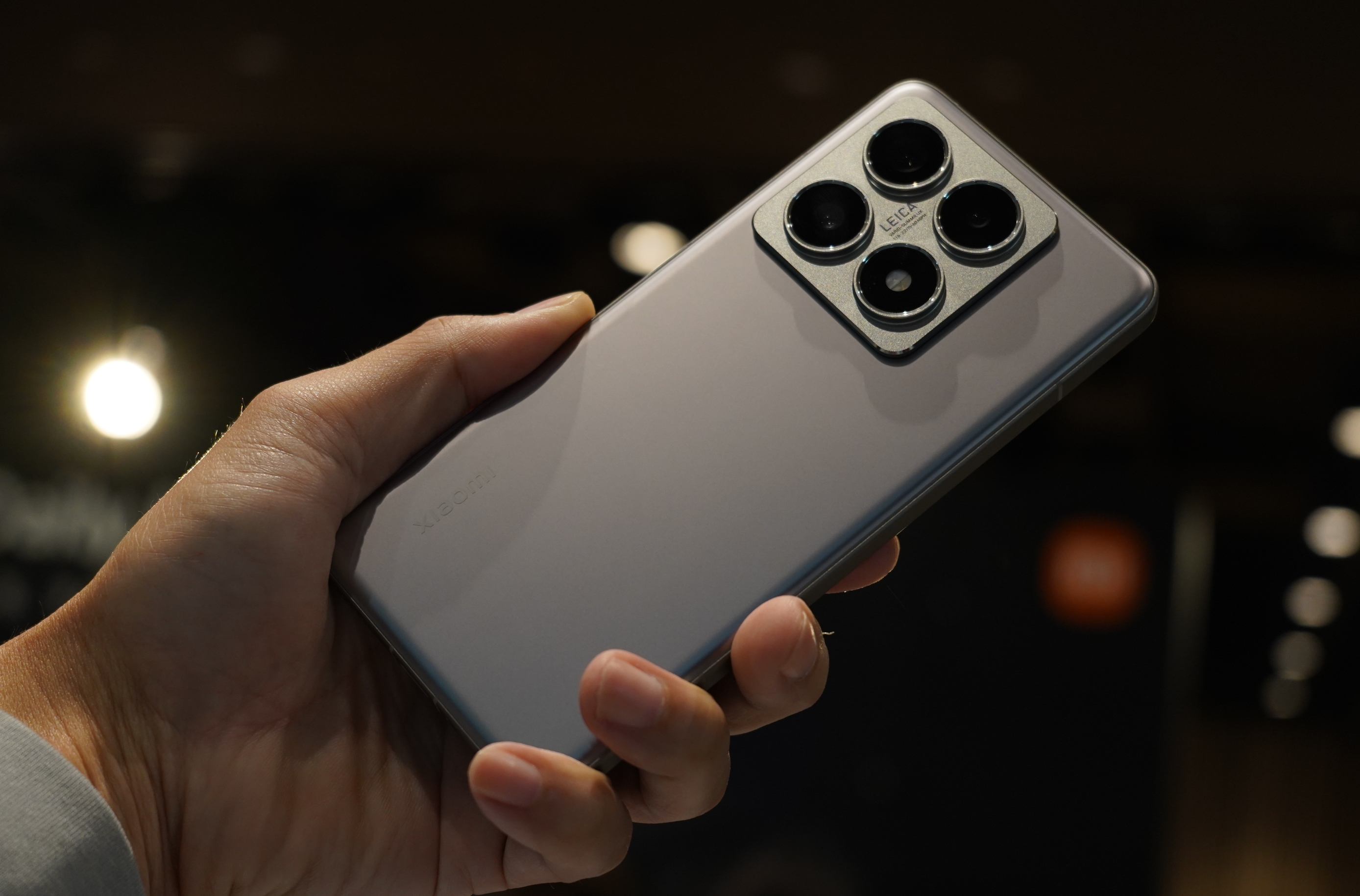 ライカ共同開発のカメラ搭載「Xiaomi 14T Pro」、ハイエンドでも11万で 
